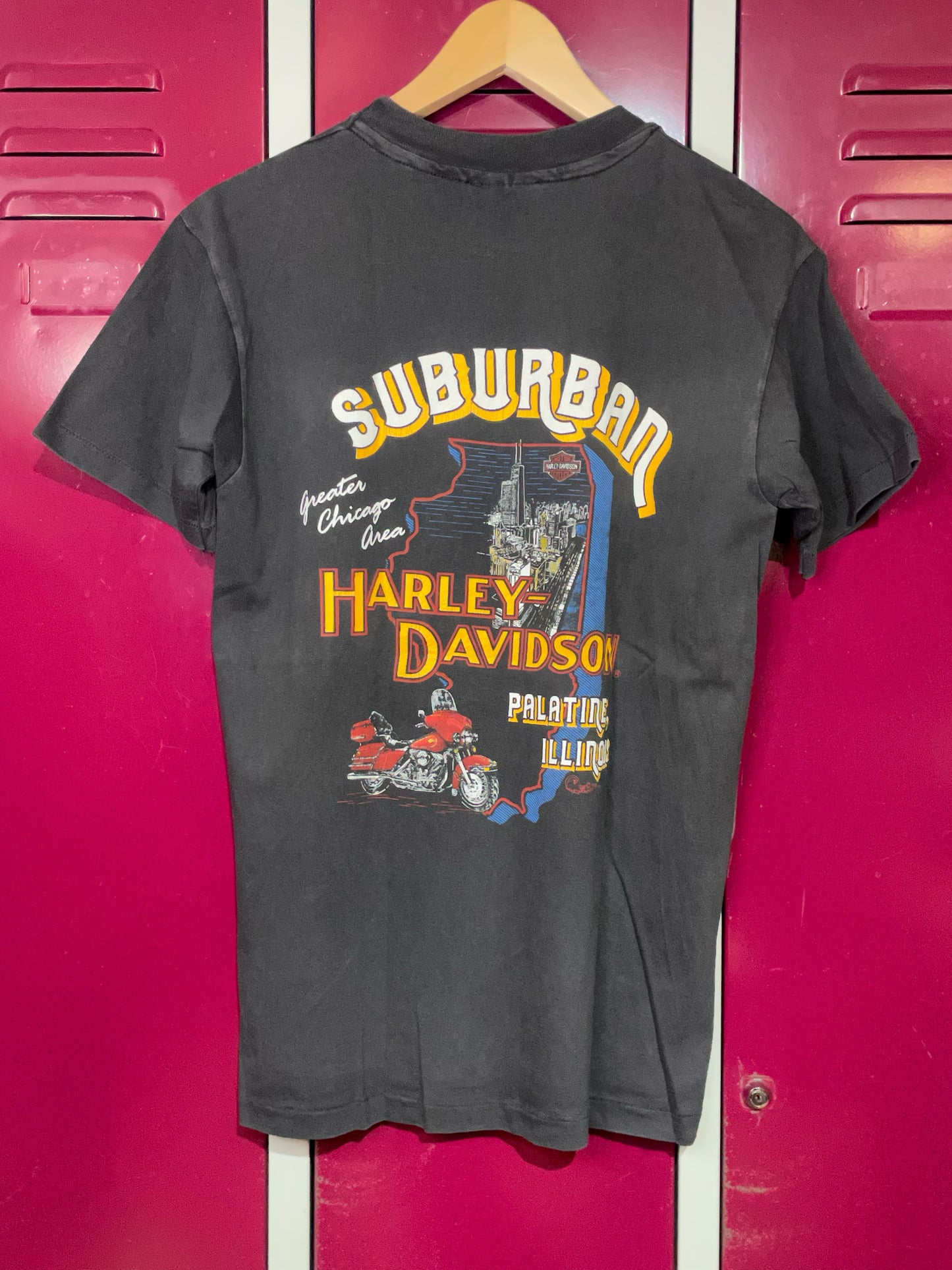 VINTAGE 90s SUBURBAN HARLEY DAVIDSON MOTOR CYCLES T-SHIRT  SZ: M