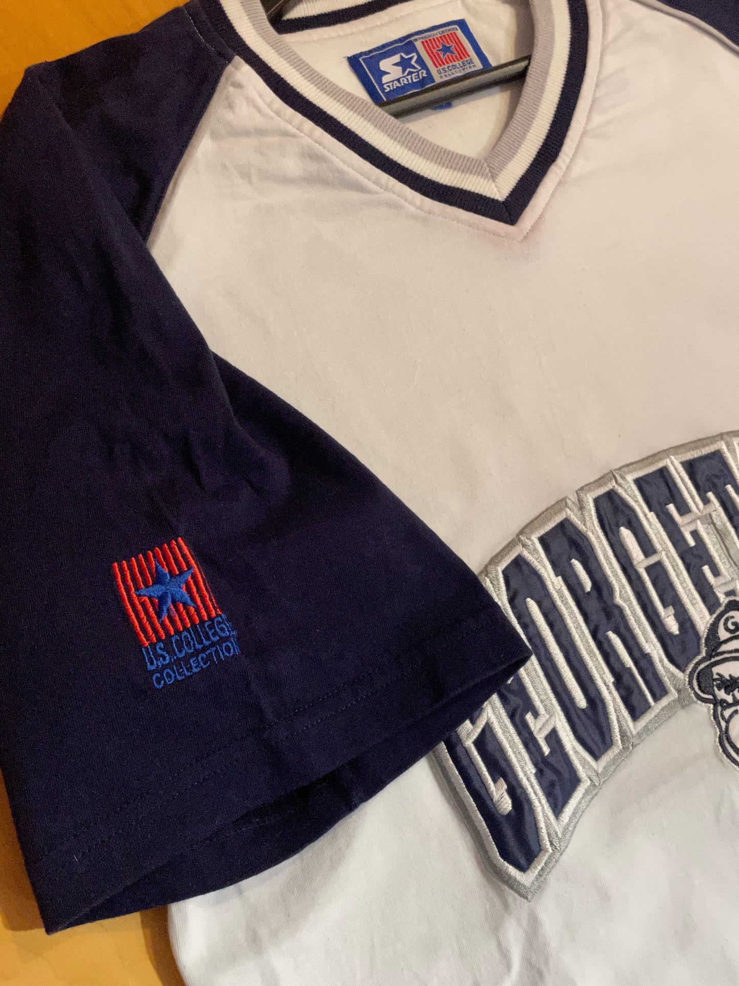 VINTAGE 90s STARTER GEORGETOWN HOYAS T-SHIRT  SZ: M