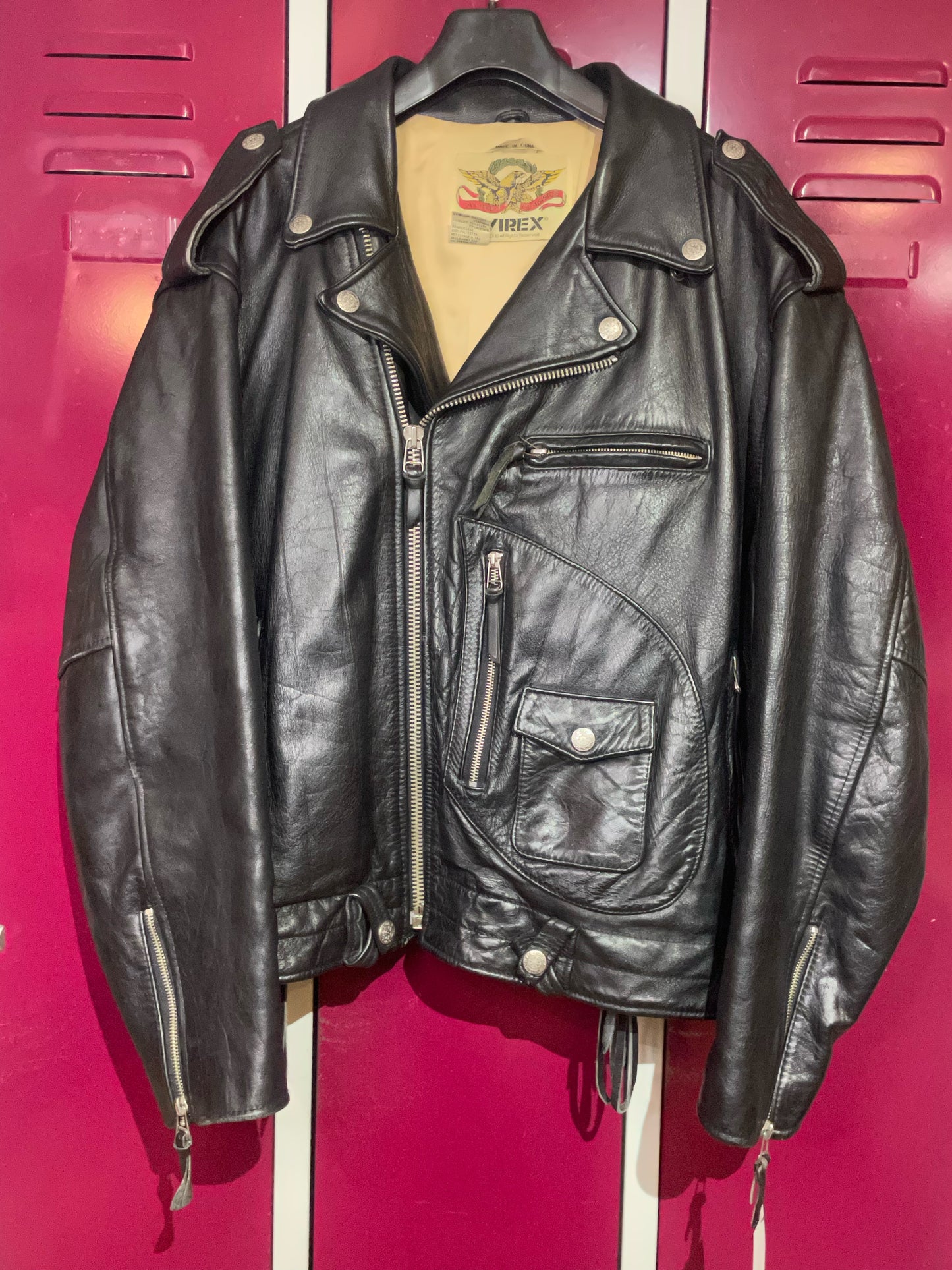 VINTAGE AVIREX "HOWLING WOLF" BIKER LEATHER JACKET  SZ: XXL