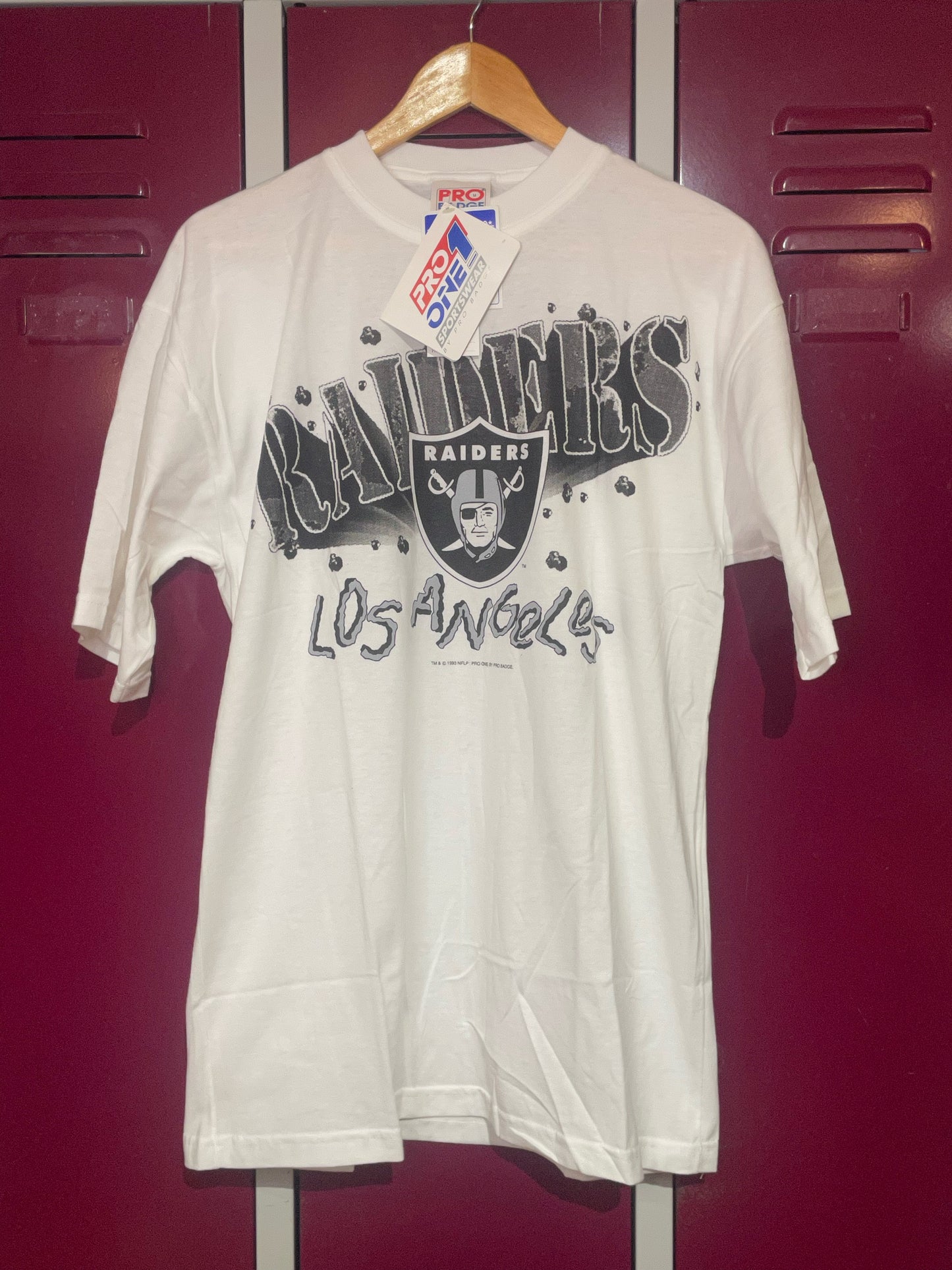 "DS" VINTAGE 1993 LOS ANGELES RAIDERS NFL T-SHIRT  SZ: M