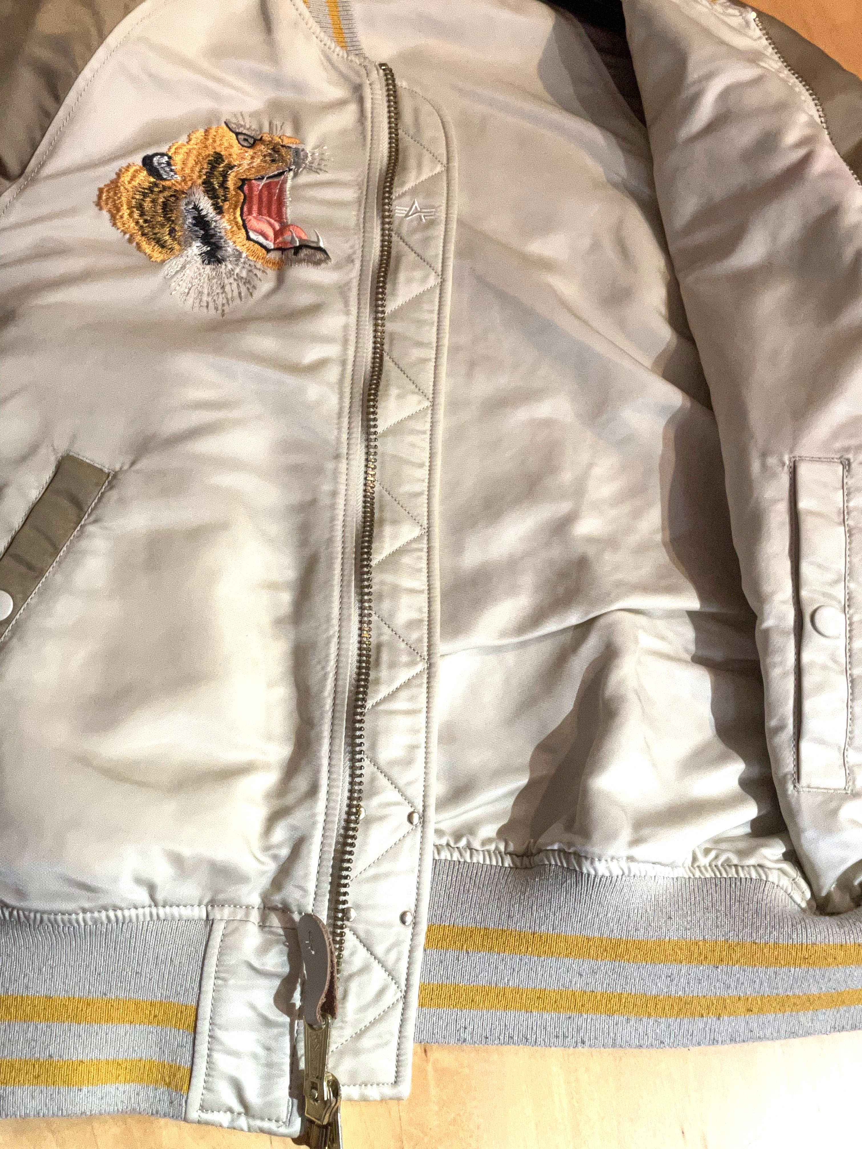 Alpha industries tiger outlet bomber