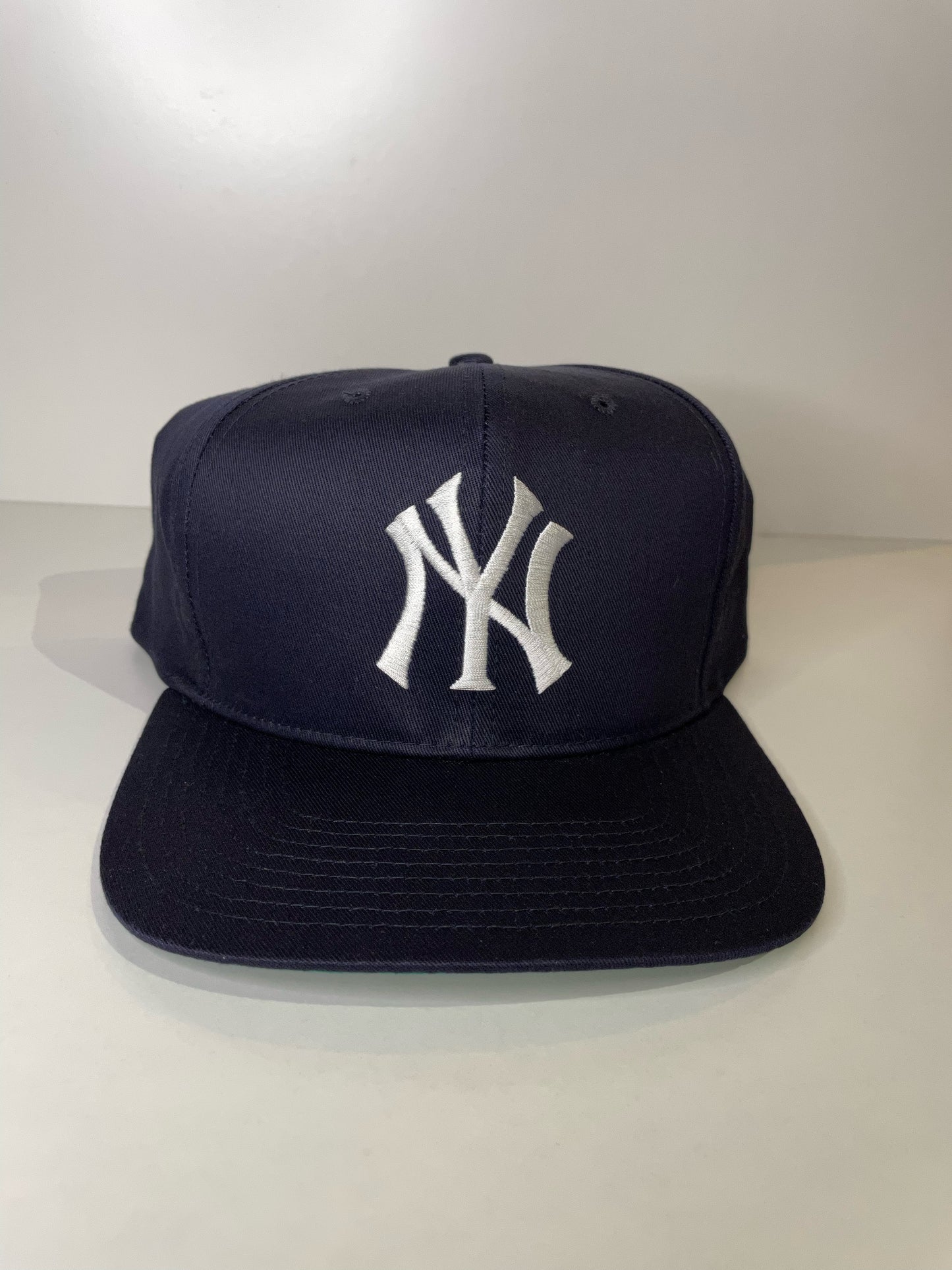 "DS" VINTAGE 90s NEW YORK YANKEES TWINS SNAPBACK CAP HAT