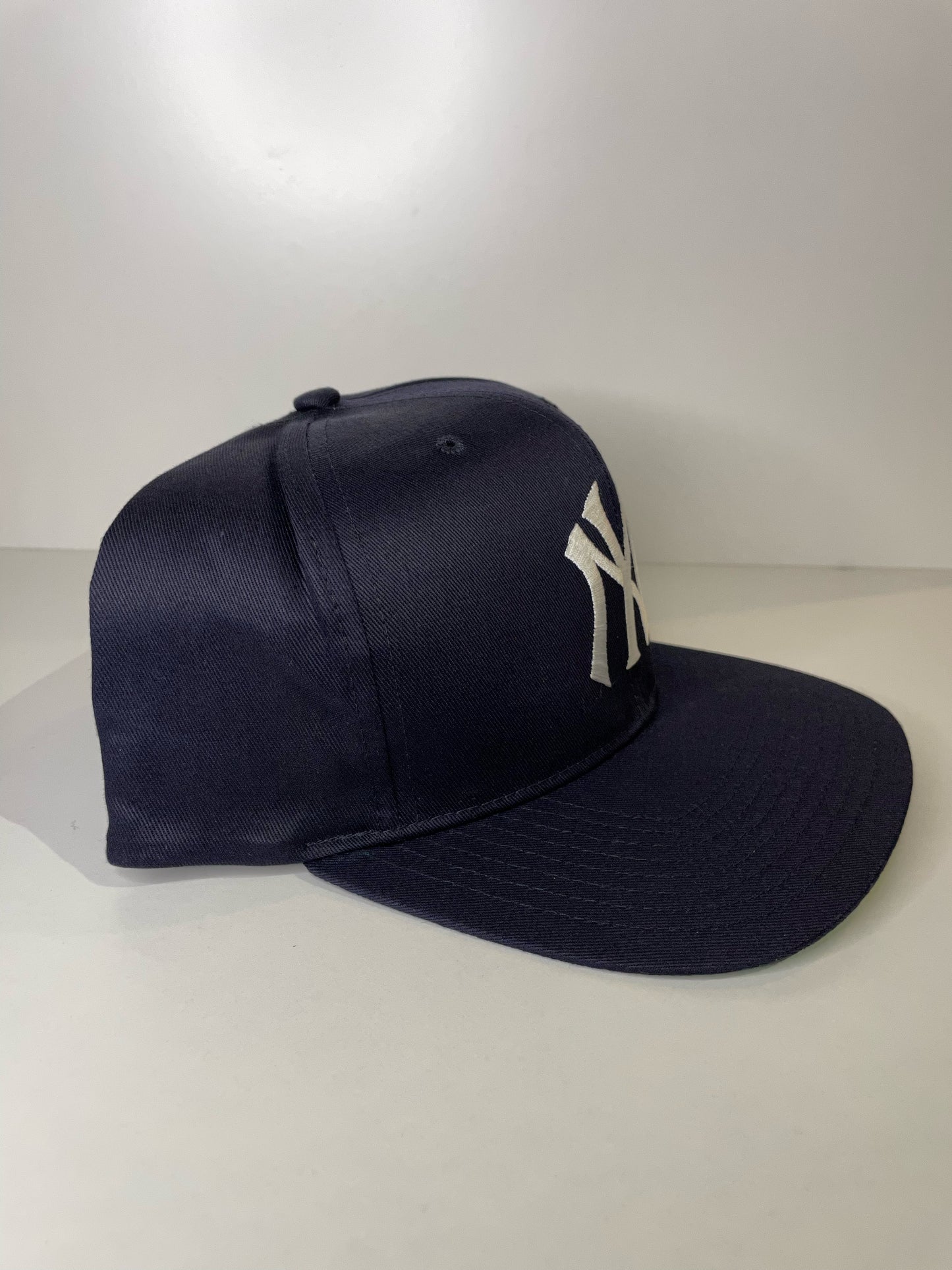 "DS" VINTAGE 90s NEW YORK YANKEES TWINS SNAPBACK CAP HAT