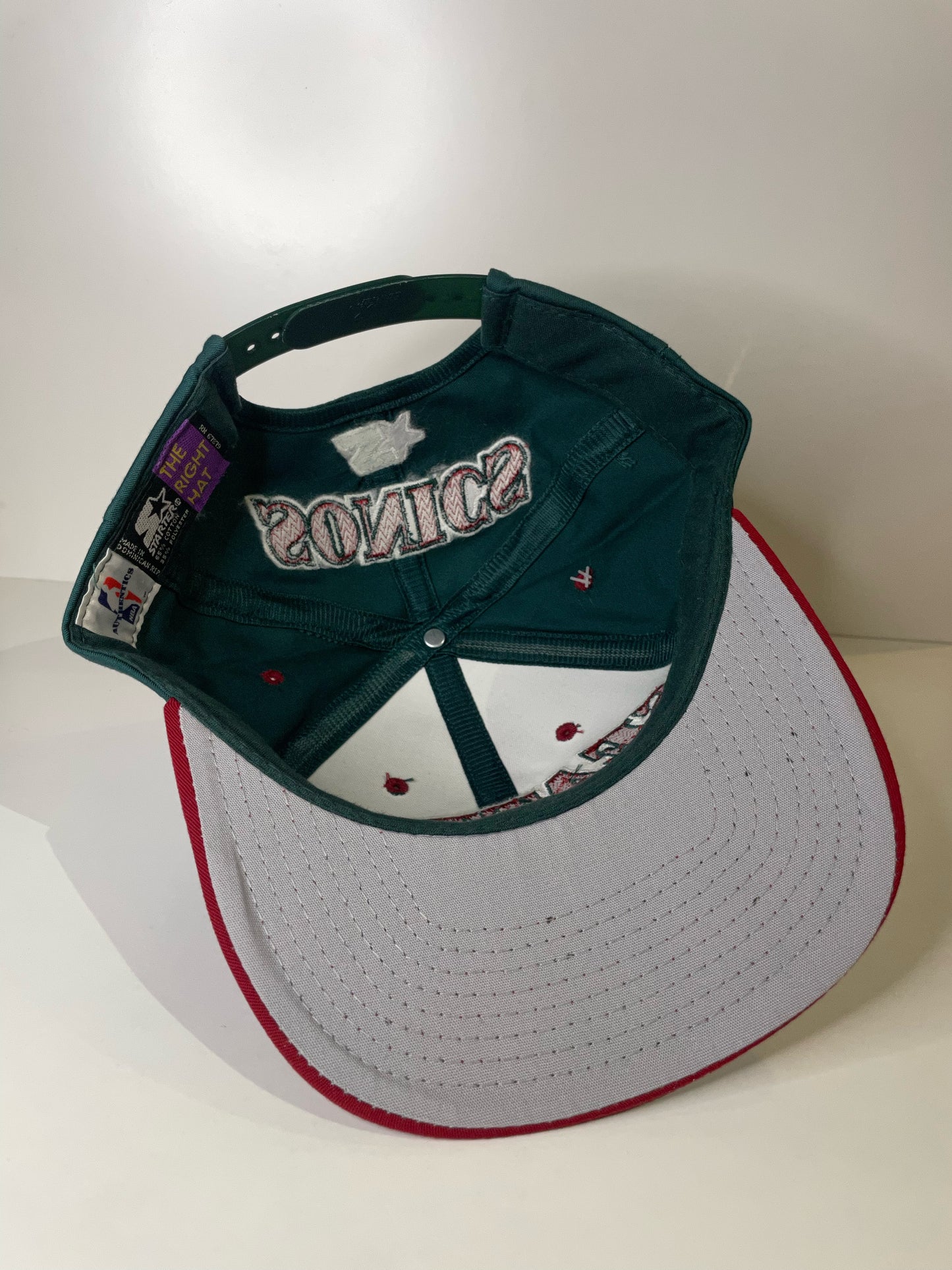 "DS" VINTAGE 90s SEATTLE SONICS STARTER SNAPBACK CAP HAT