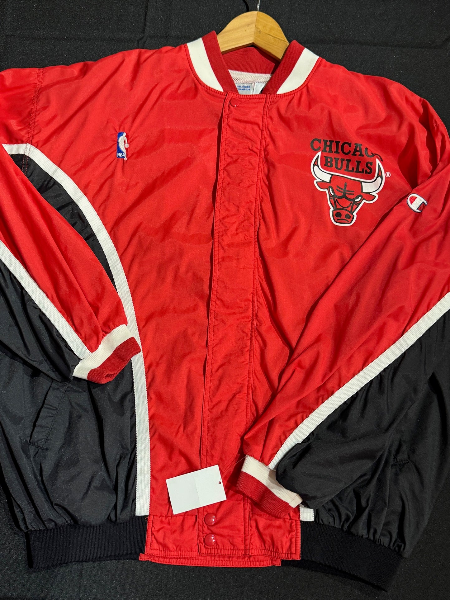 VINTAGE 90s CHAMPION CHICAGO BULLS COMPLETE WARM UP SHOOTING JACKET & PANTS  SZ: L