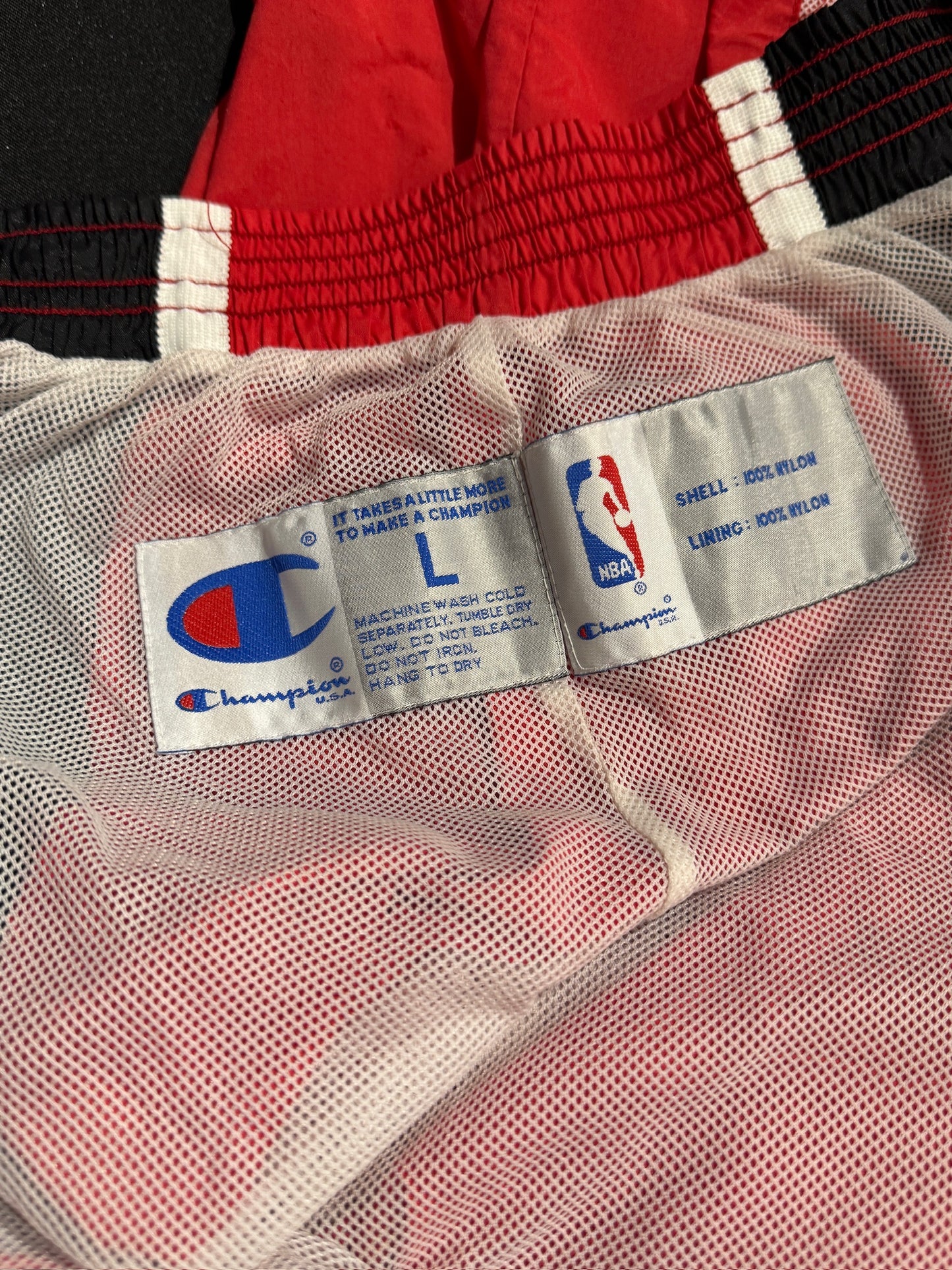 VINTAGE 90s CHAMPION CHICAGO BULLS COMPLETE WARM UP SHOOTING JACKET & PANTS  SZ: L