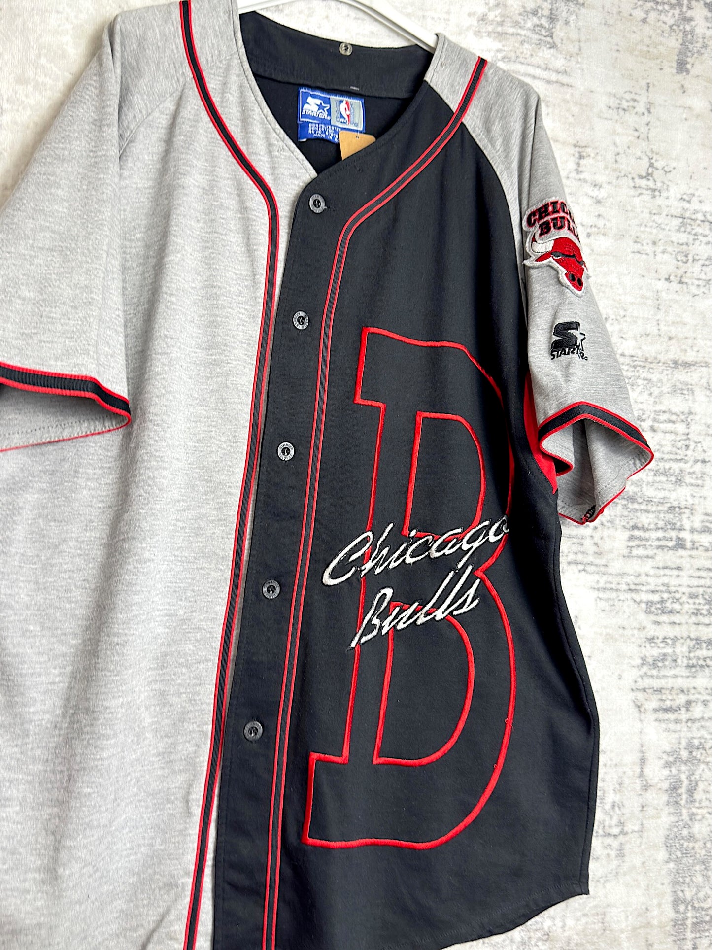 VINTAGE 90s STARTER CHICAGO BULLS NBA BASEBALL JERSEY SZ: L
