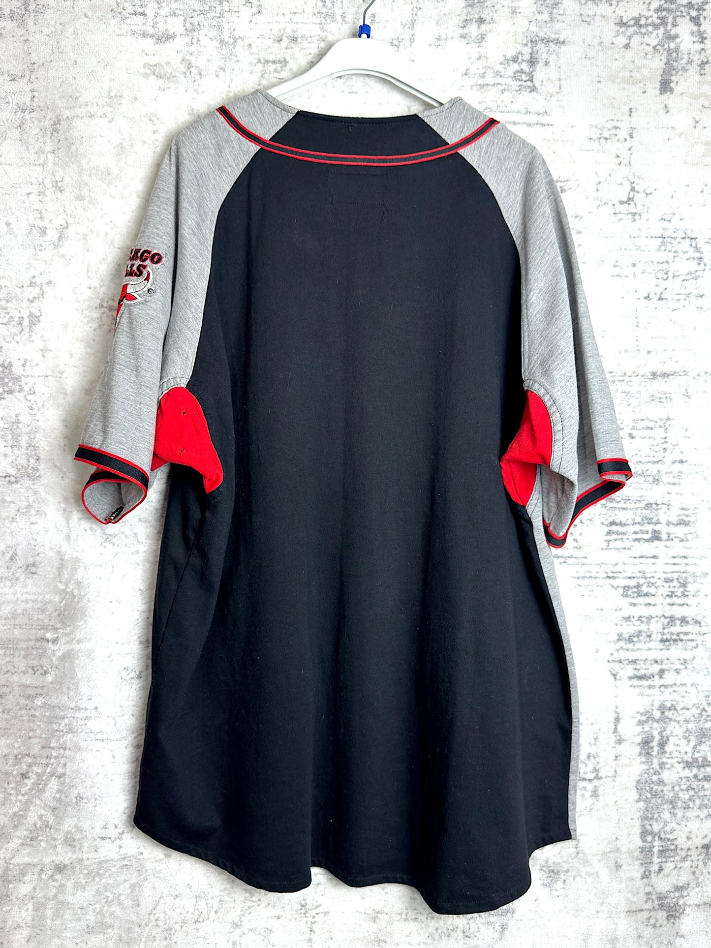 VINTAGE 90s STARTER CHICAGO BULLS NBA BASEBALL JERSEY SZ: L