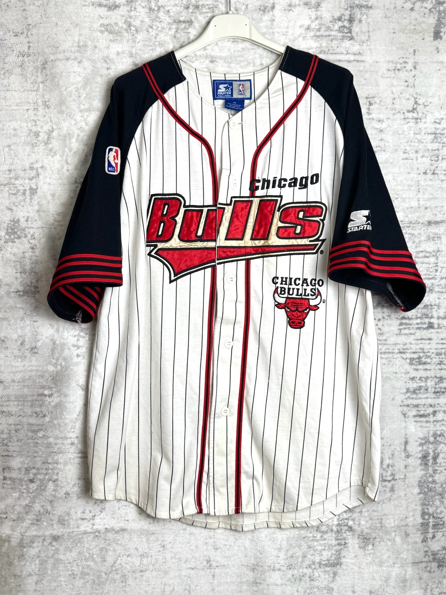 VINTAGE 90s STARTER CHICAGO BULLS PINSTRIPE NBA BASEBALL JERSEY SZ: M
