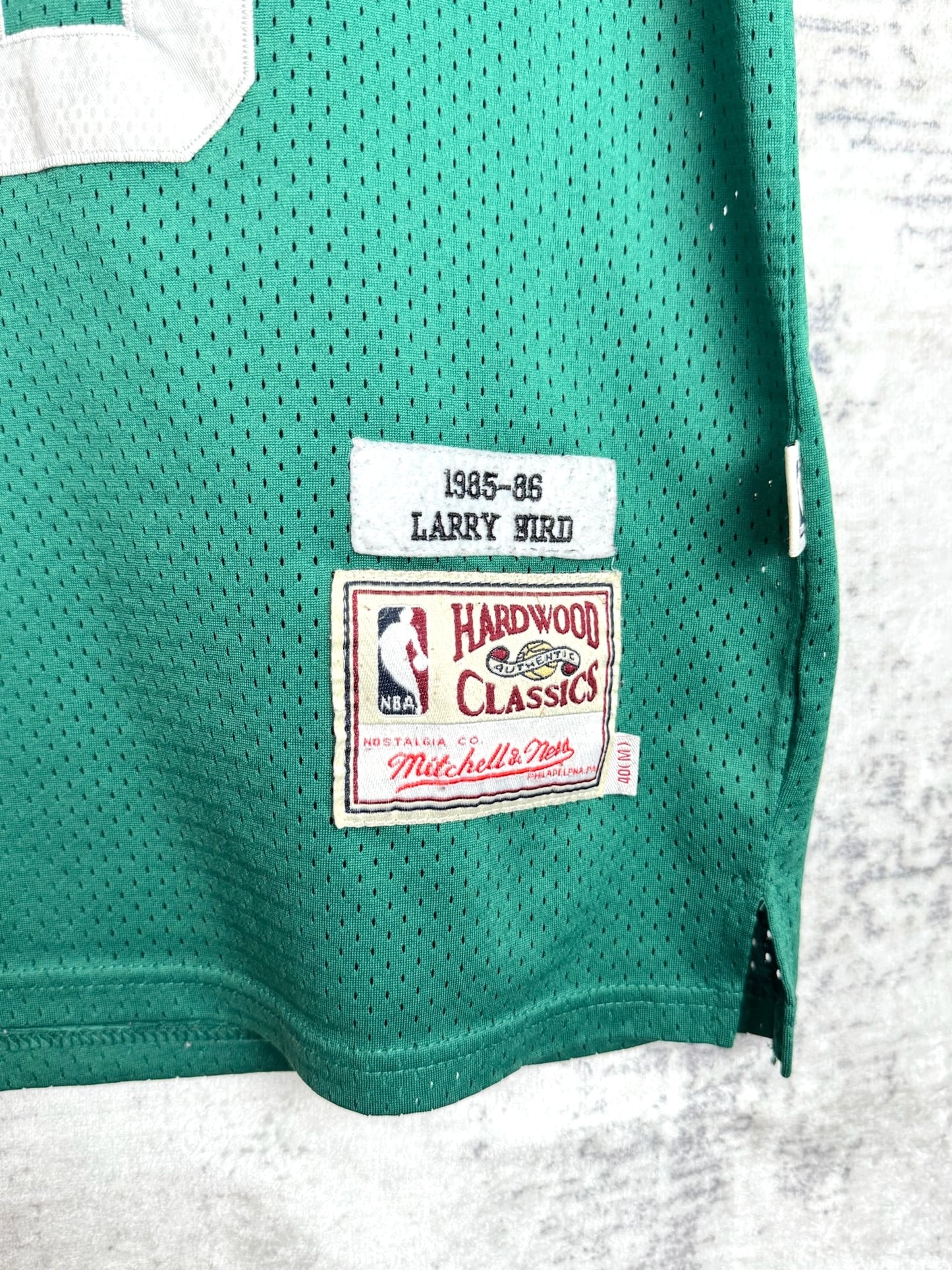 MITCHELL & NESS BOSTON CELTICS "LARRY BIRD" NBA JERSEY  SZ: M
