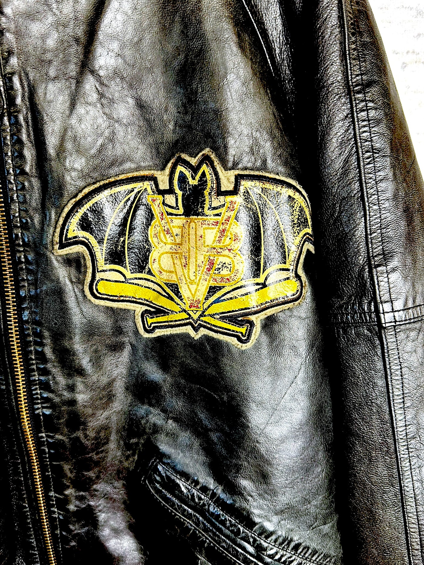 VINTAGE 90s AVIREX "VISALIA BIG BATS" LEATHER VARSITY JACKET SZ: M