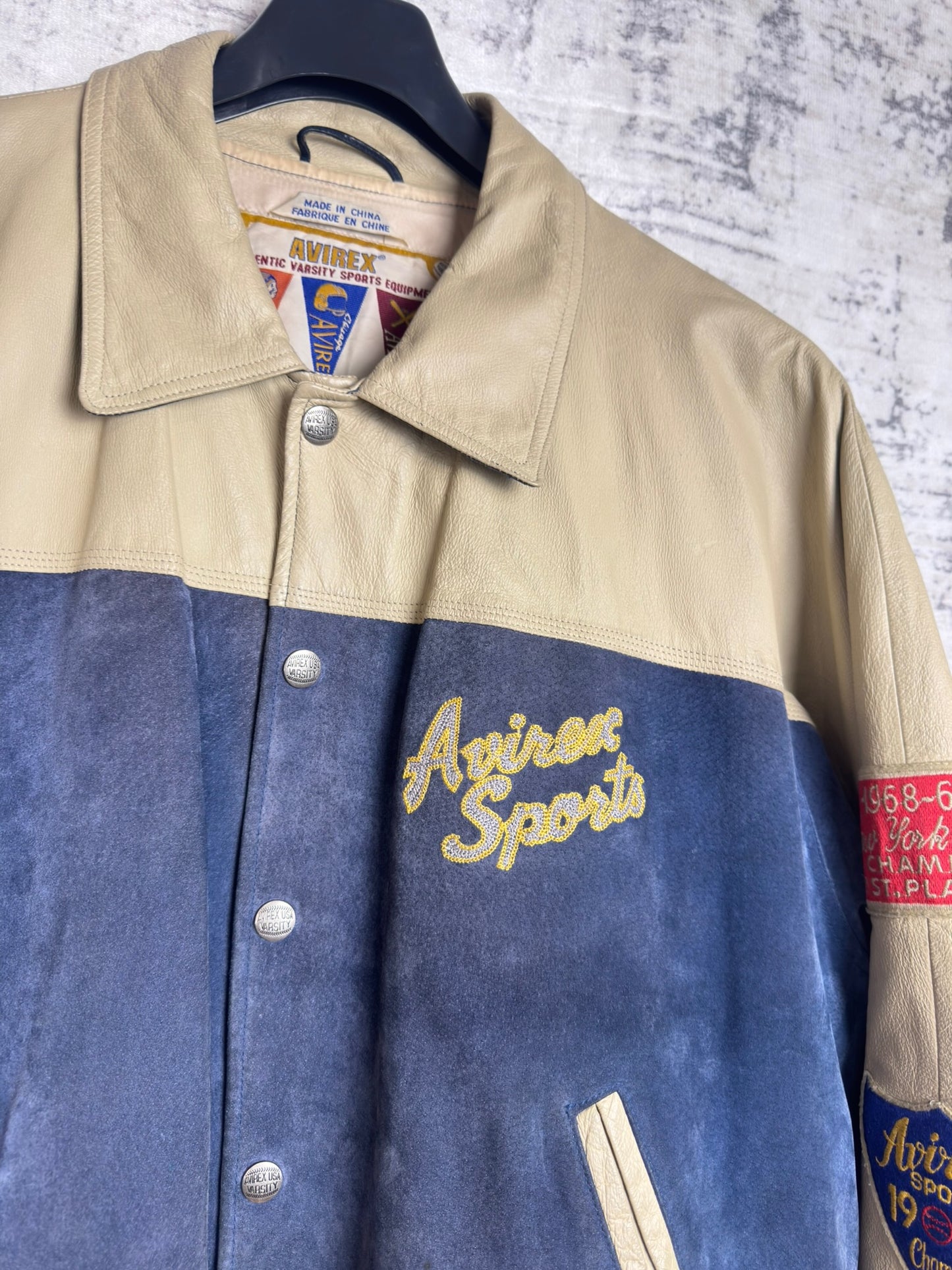 VINTAGE 90s AVIREX U.S.A "ALL SPORTS NYC. UNIVERSITY" LEATHER VARSITY JACKET SZ: XL