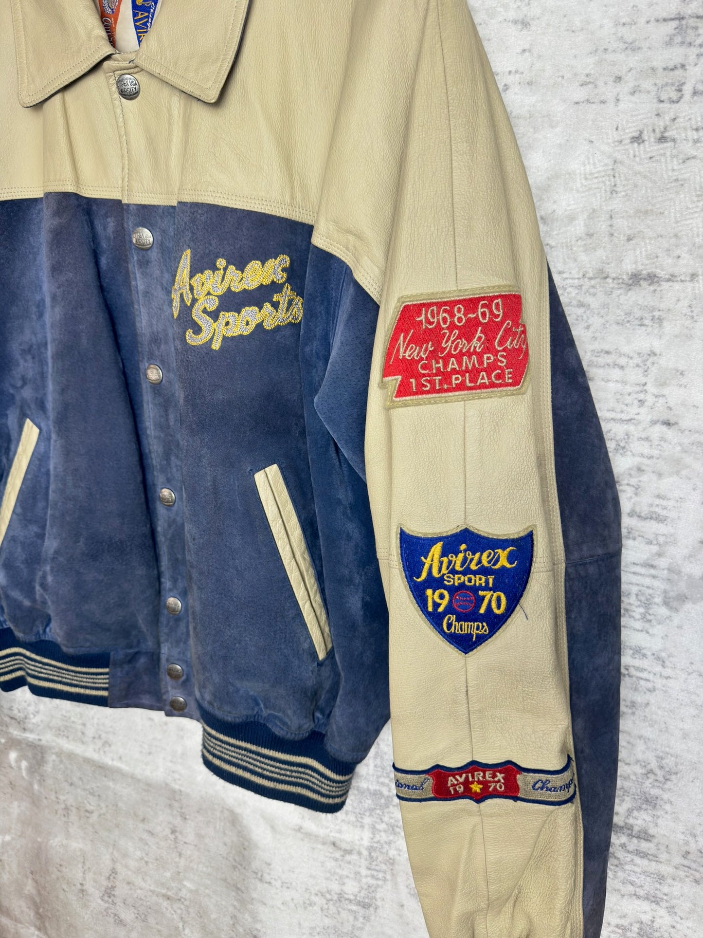 VINTAGE 90s AVIREX U.S.A "ALL SPORTS NYC. UNIVERSITY" LEATHER VARSITY JACKET SZ: XL
