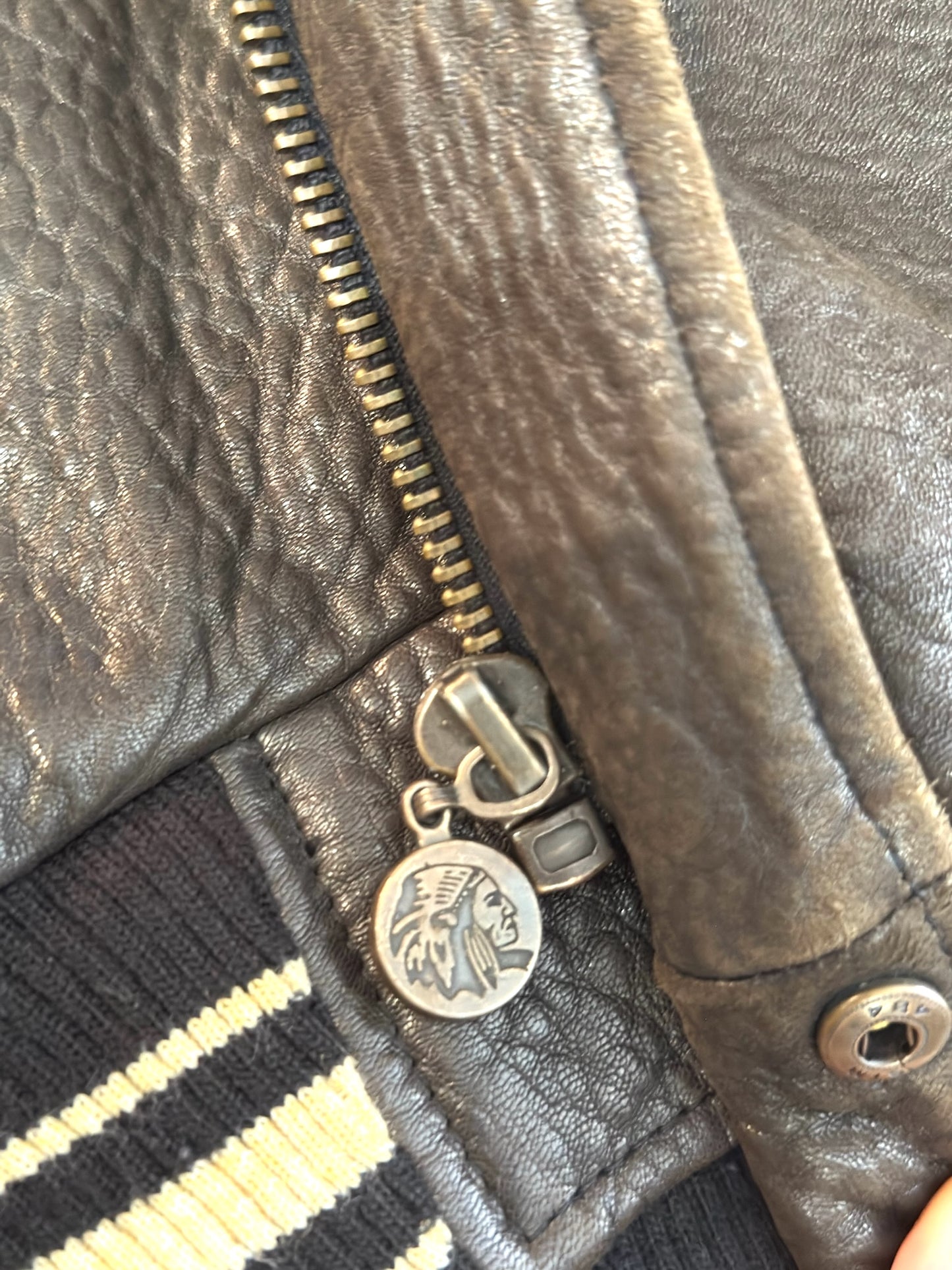 VINTAGE DAKOTA "AMERICAN SPIRIT" LEATHER VARSITY JACKET SZ: S