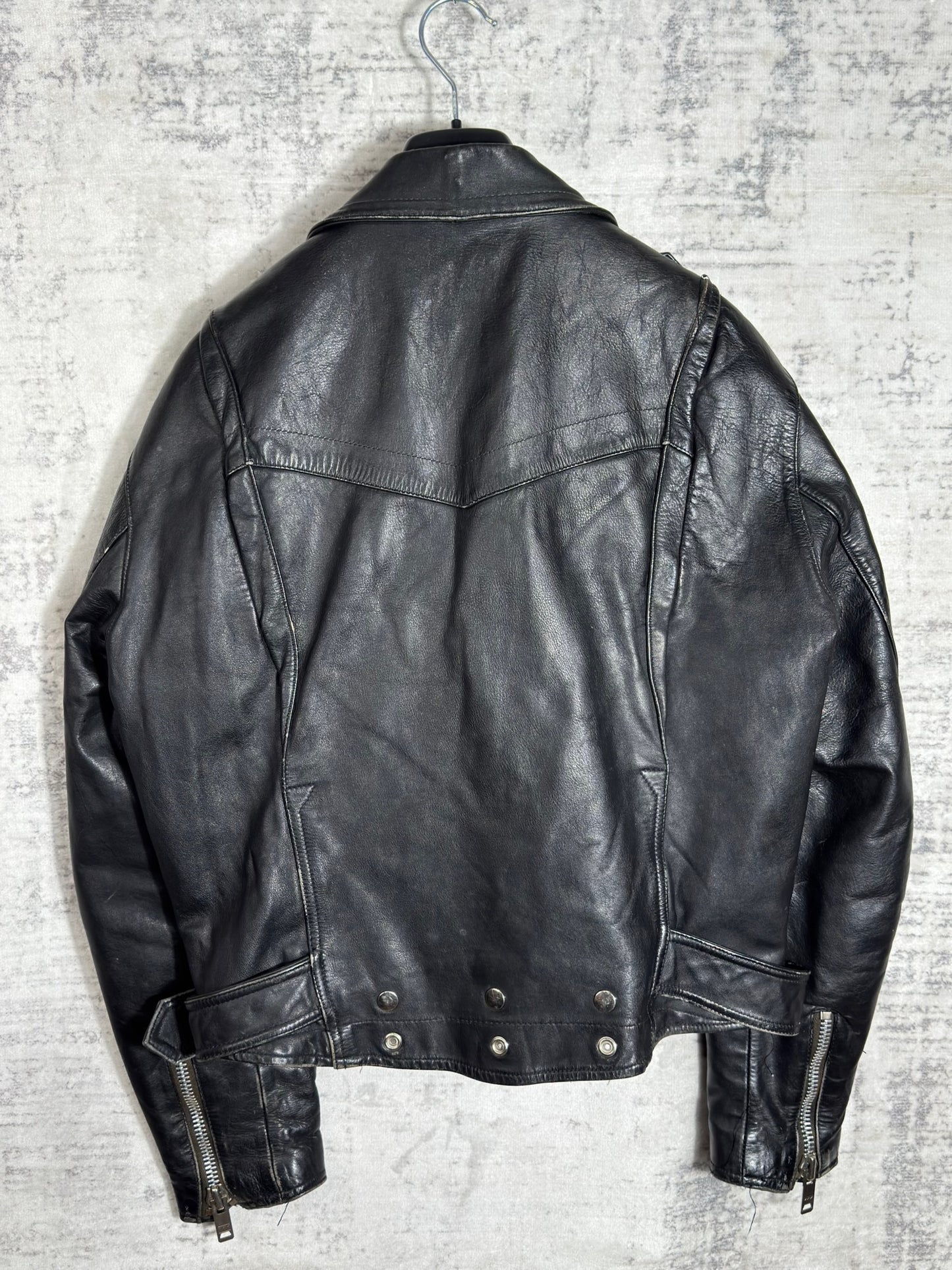 VINTAGE 80s CUT BACK MOTORCYCLE BIKER LEATHER JACKET  SZ: S
