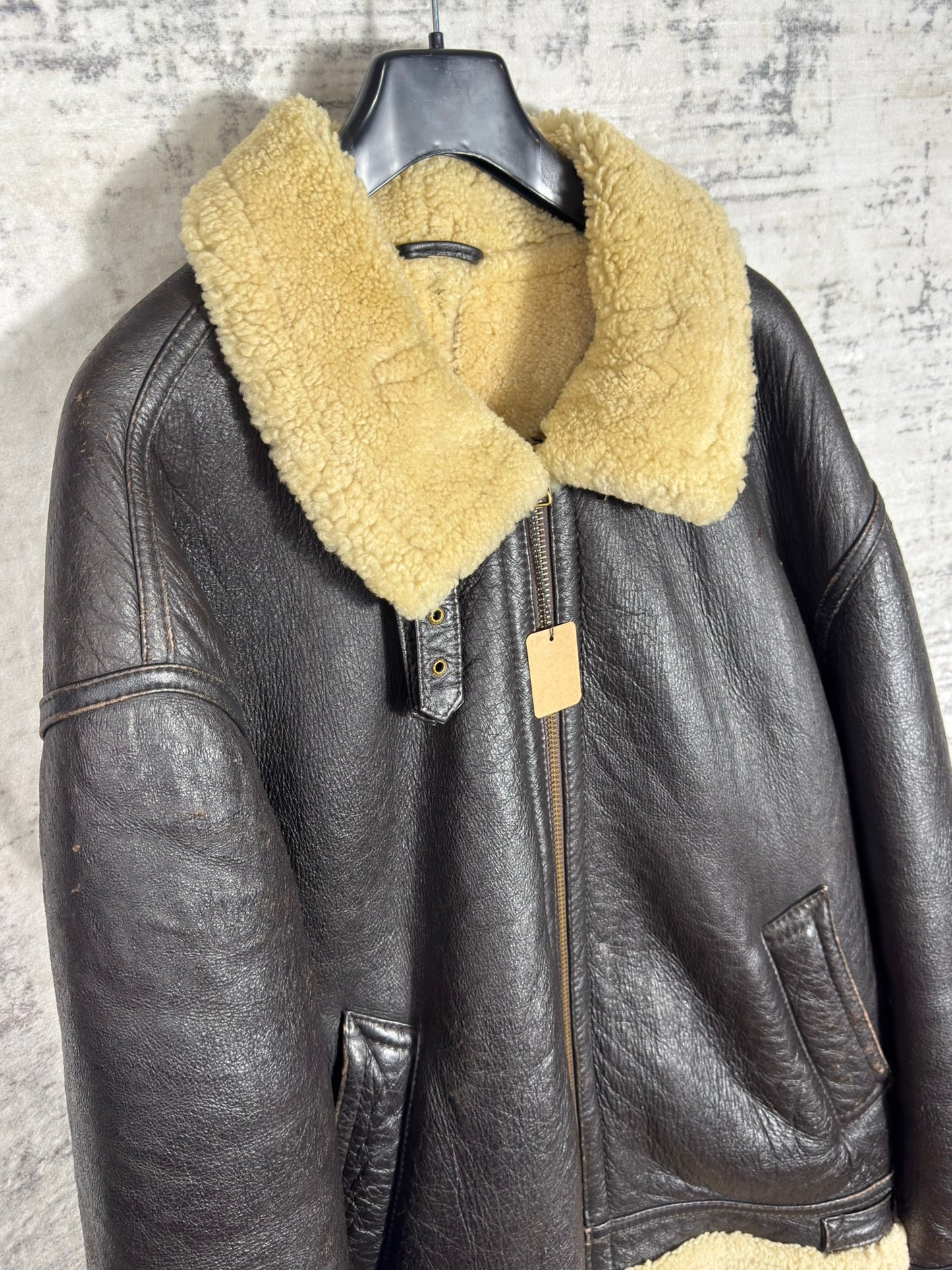 VINTAGE ORIGINAL SHEARLING BOMBARDIER SHEEPSKIN JACKET SZ: XL