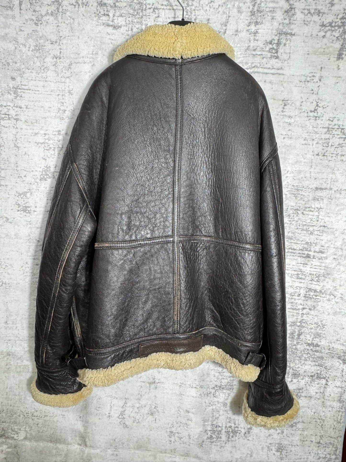 VINTAGE ORIGINAL SHEARLING BOMBARDIER SHEEPSKIN JACKET SZ: XL