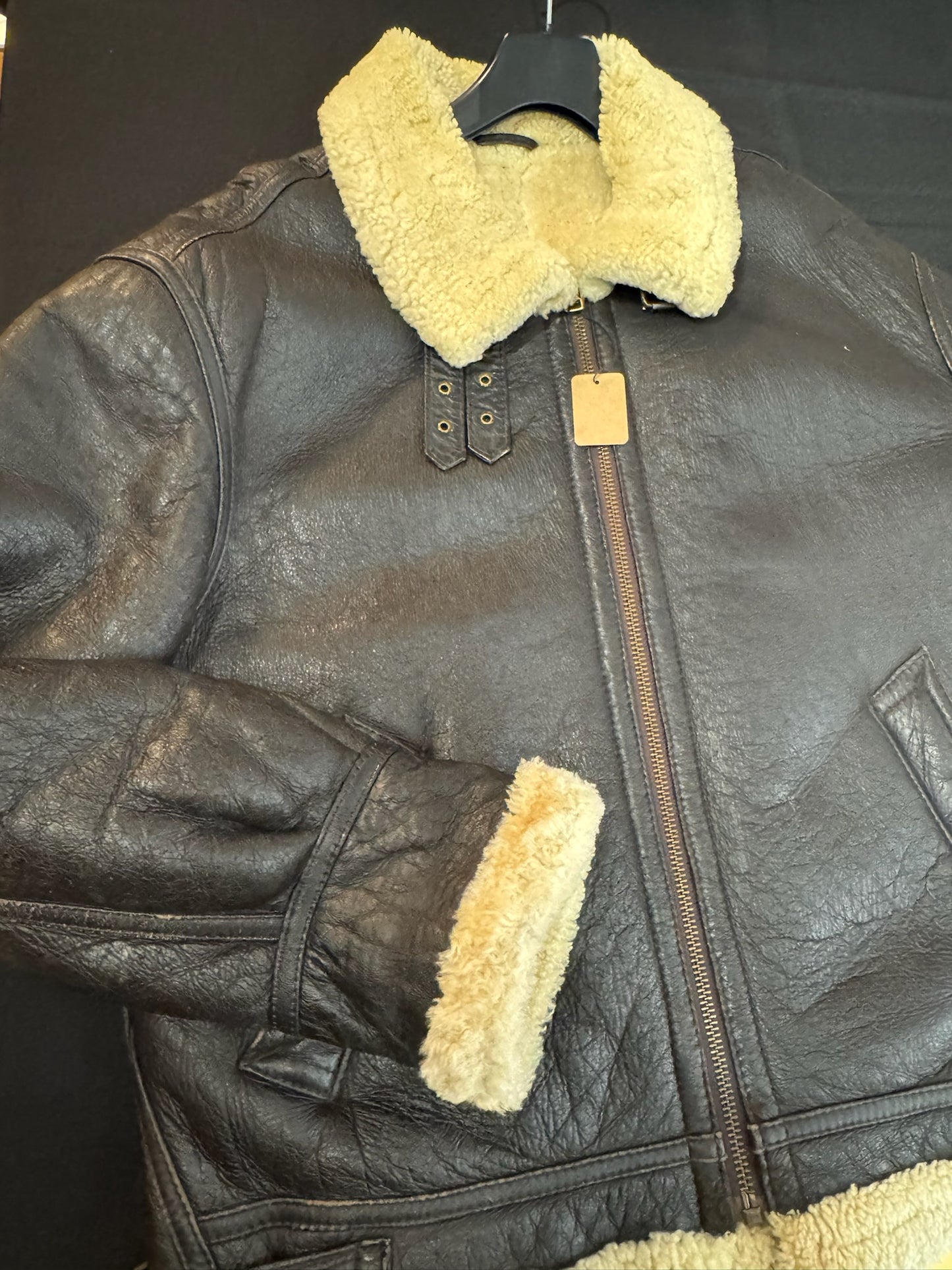VINTAGE ORIGINAL SHEARLING BOMBARDIER SHEEPSKIN JACKET SZ: XL