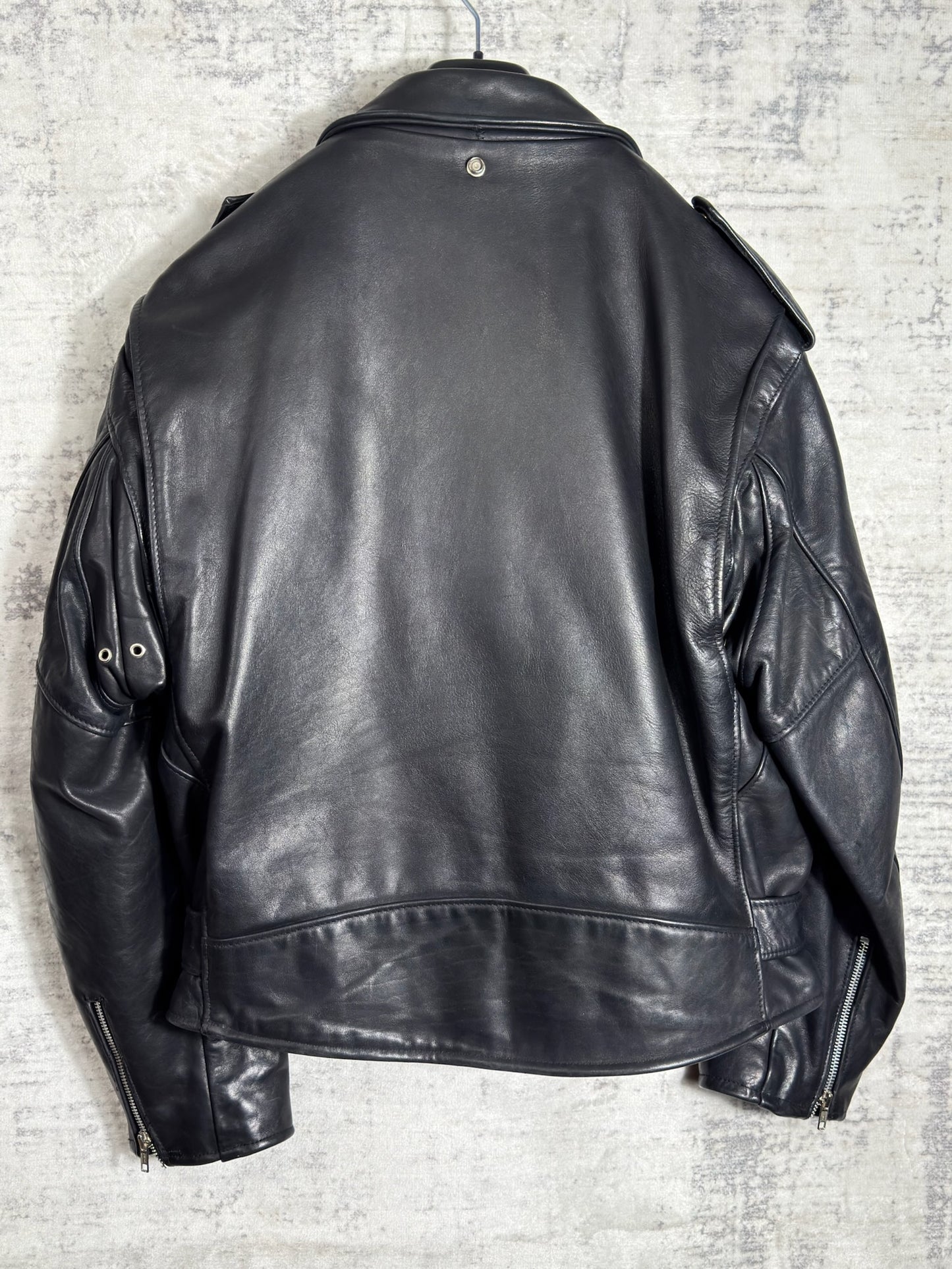 VINTAGE SCHOTT N.Y.C 118 PERFECTO JACKET  SZ: 44