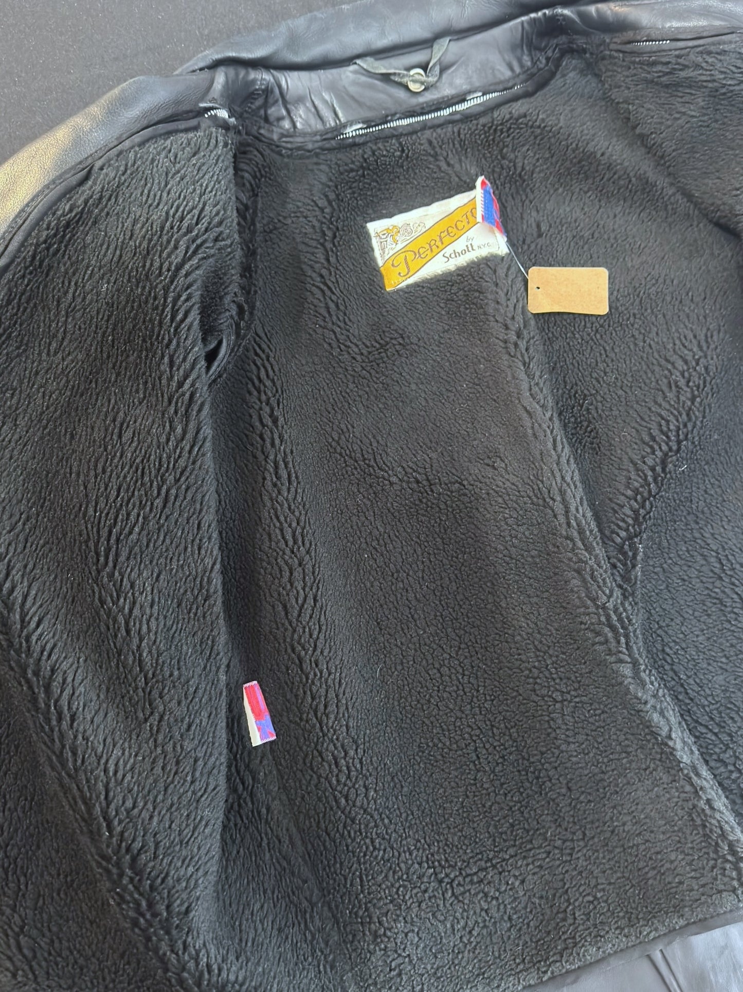VINTAGE 90s SCHOTT N.Y.C 125 PERFECTO LINED JACKET  SZ: 44