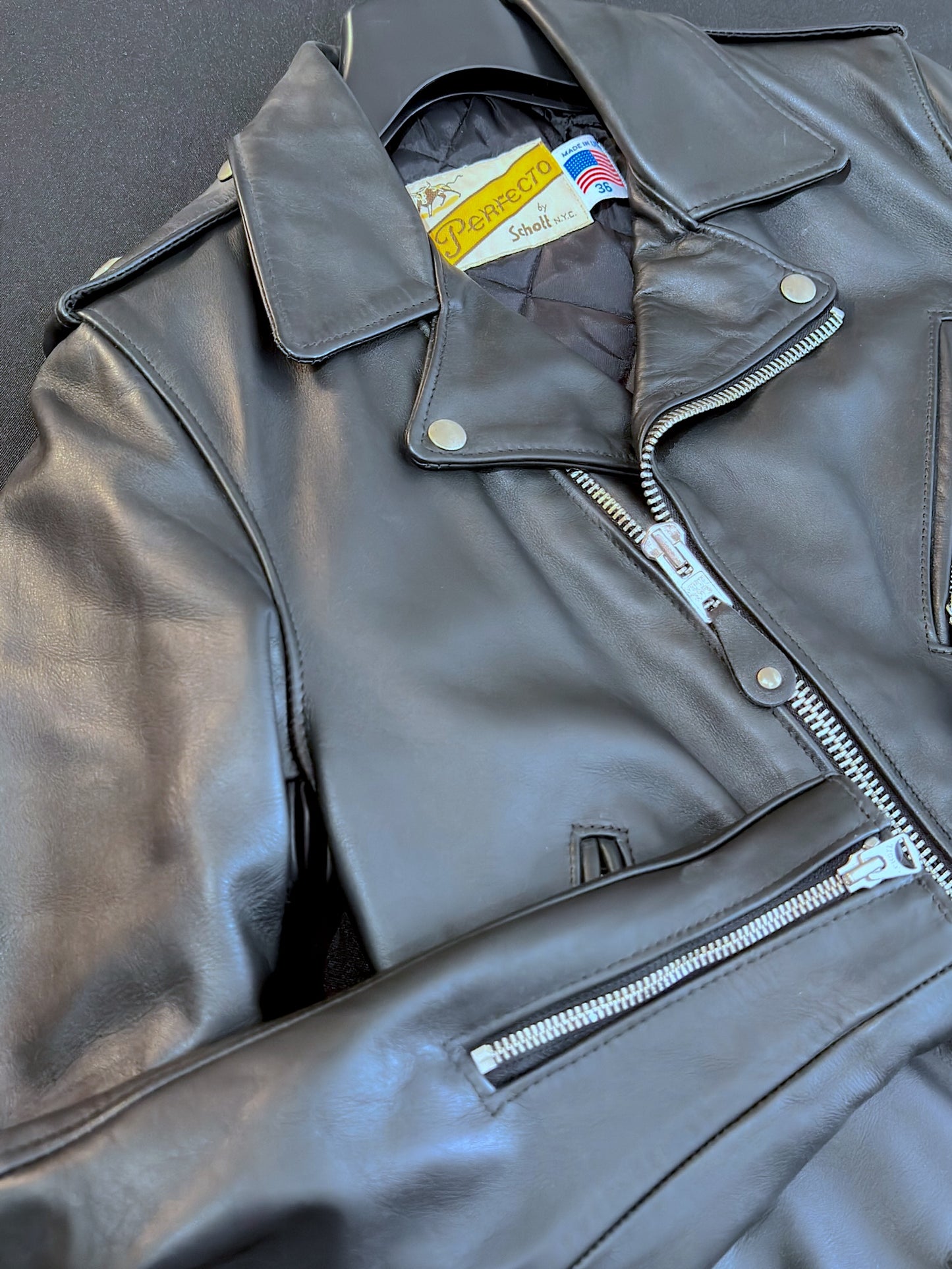 SCHOTT N.Y.C 613 "STARS" PERFECTO JACKET SZ: 36