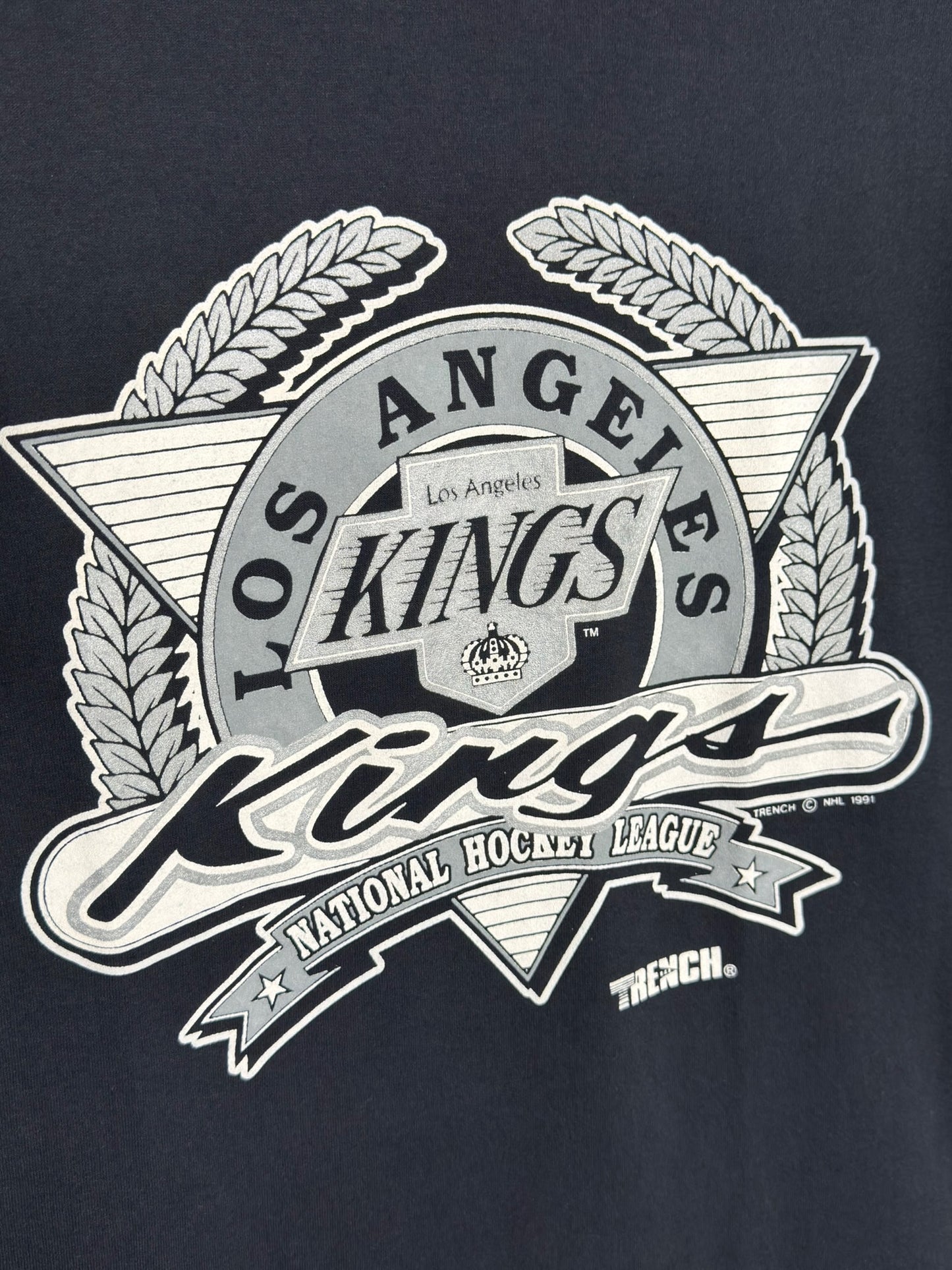 VINTAGE 1991 LOS ANGELES KINGS TRENCH T-SHIRT SZ: L