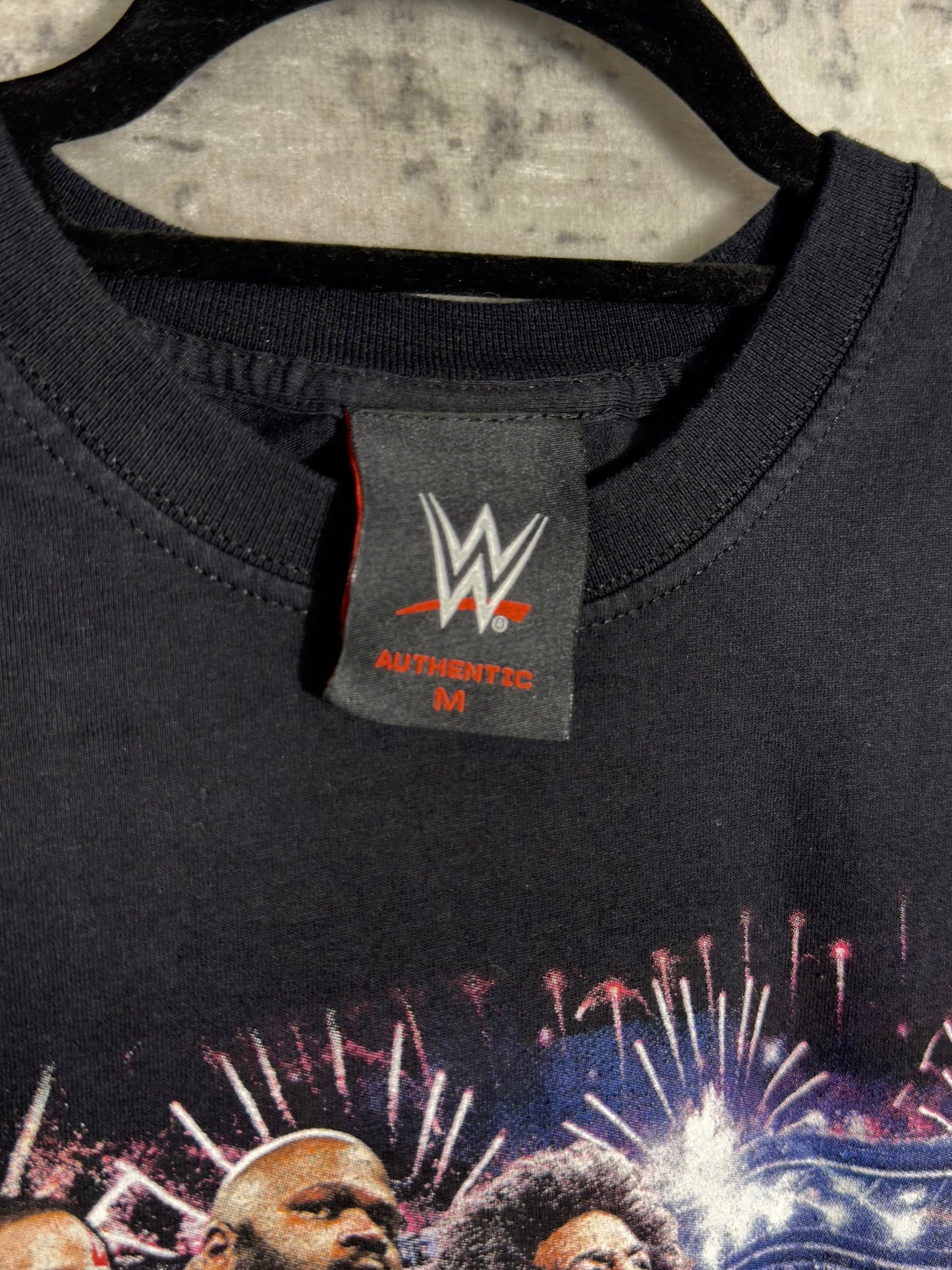 WWE SUPERSTARS "I WAS THERE 2025 RAW SMACK DOWN" T-SHIRT SZ: M