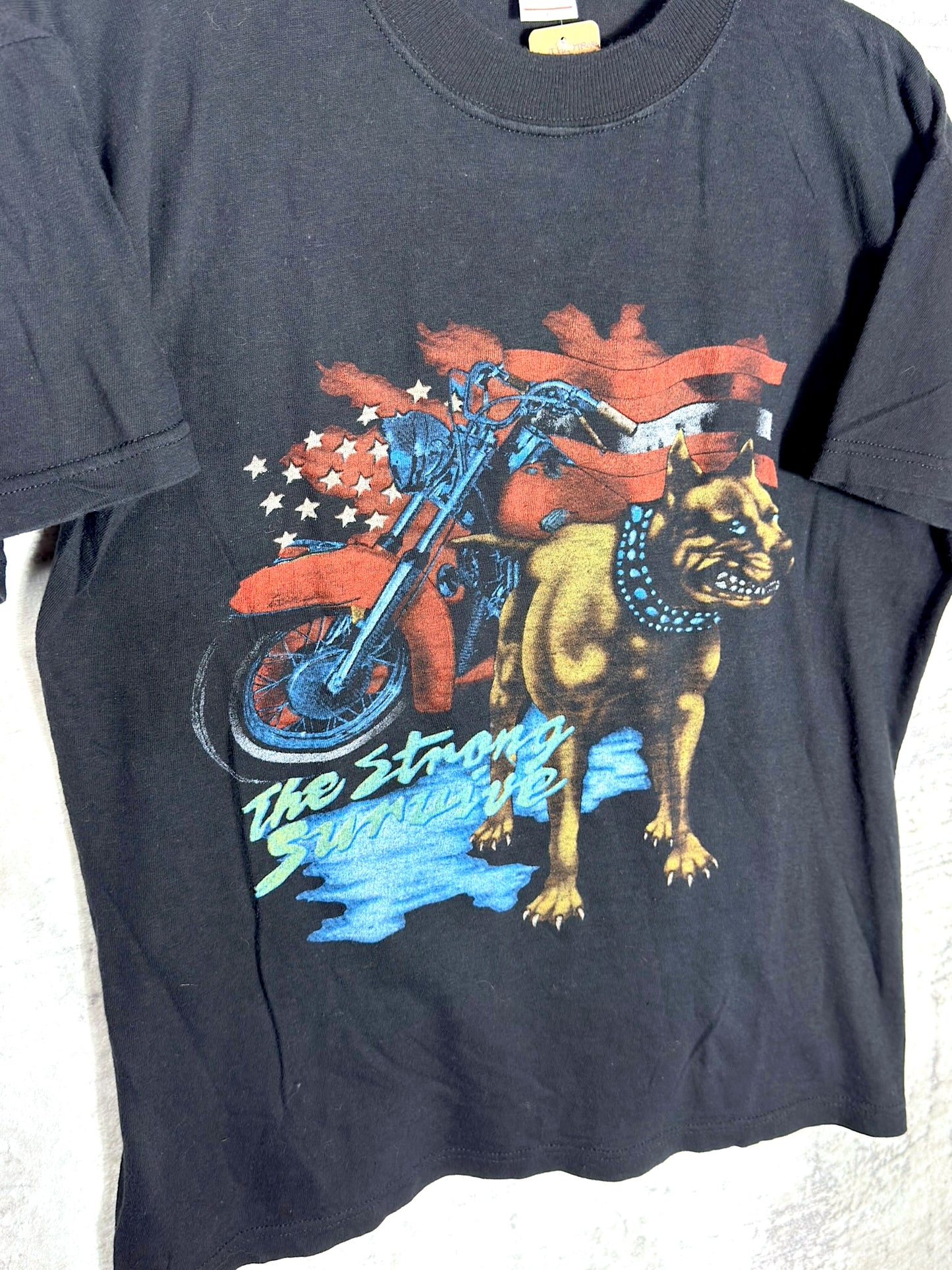 VINTAGE 90s THE STRONG SURVIVE BIKER T-SHIRT SZ: L