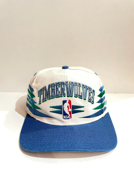 VINTAGE 90s MINNESOTA TIMBERWOLVES "DIAMOND" LOGO ATHLETIC SNAPBACK CAP HAT