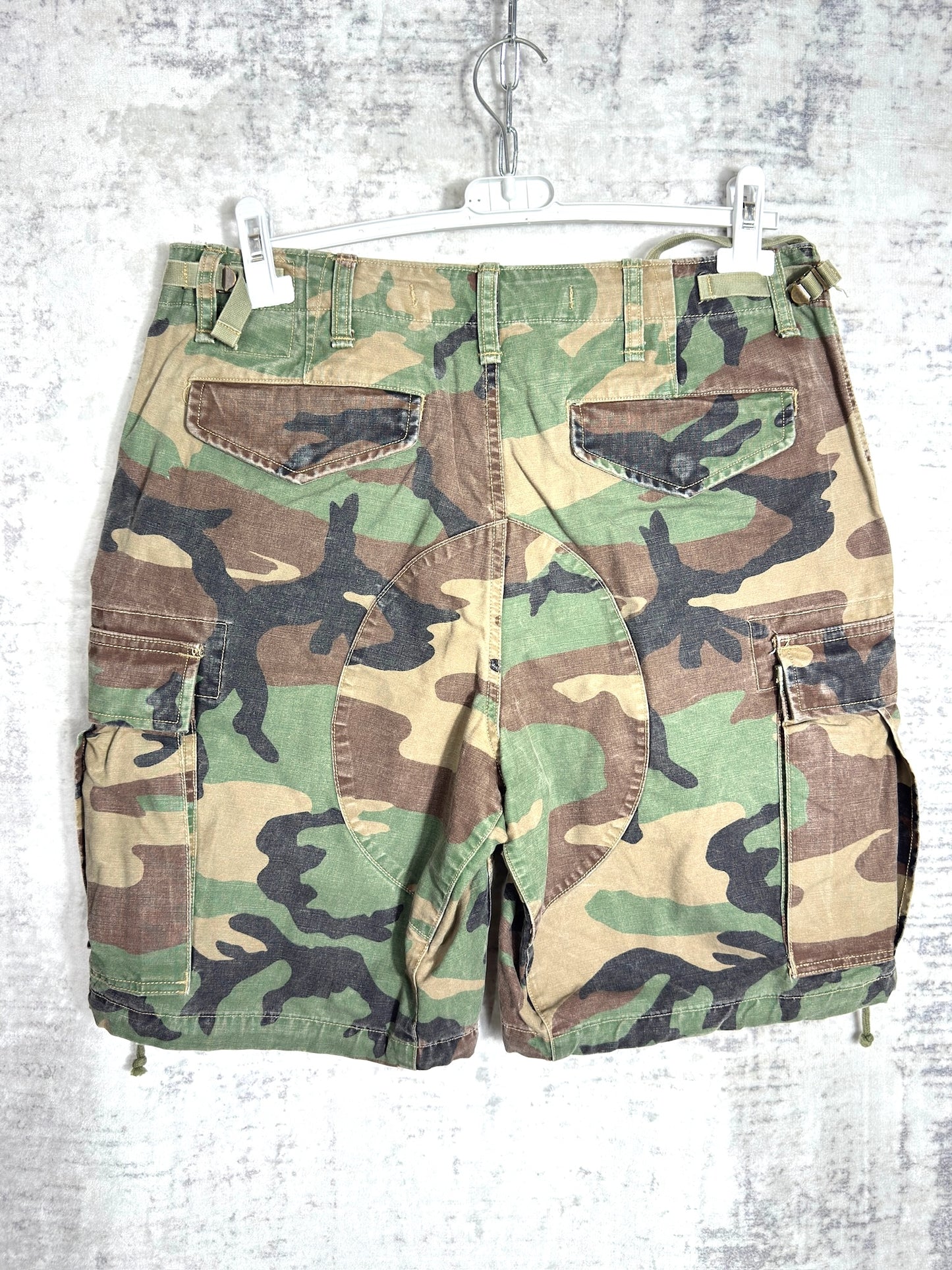 POLO RALPH LAUREN "TROUSERS MOUNTAIN" CARGO SHORTS  SZ: 31