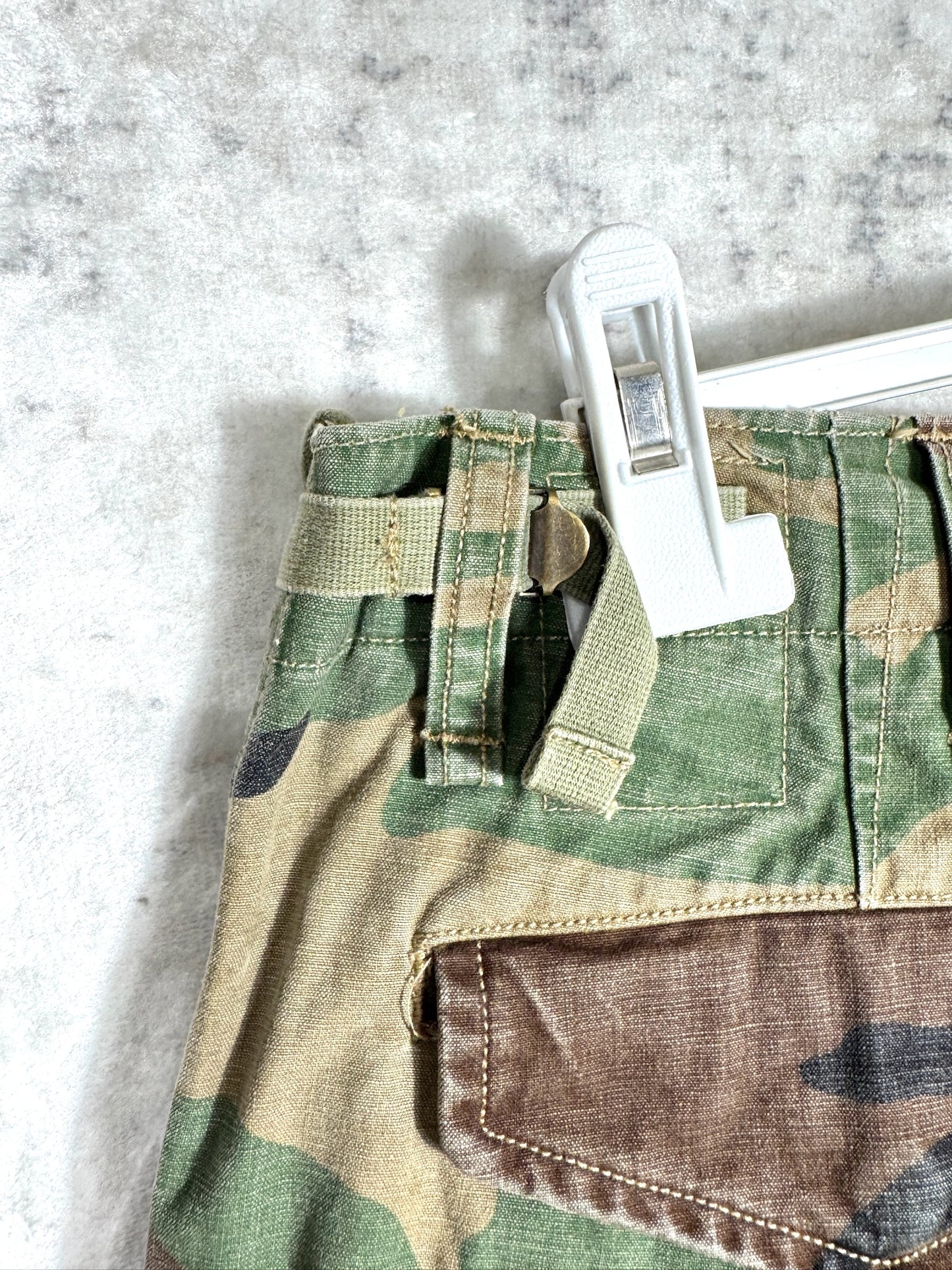 POLO RALPH LAUREN "TROUSERS MOUNTAIN" CARGO SHORTS  SZ: 31