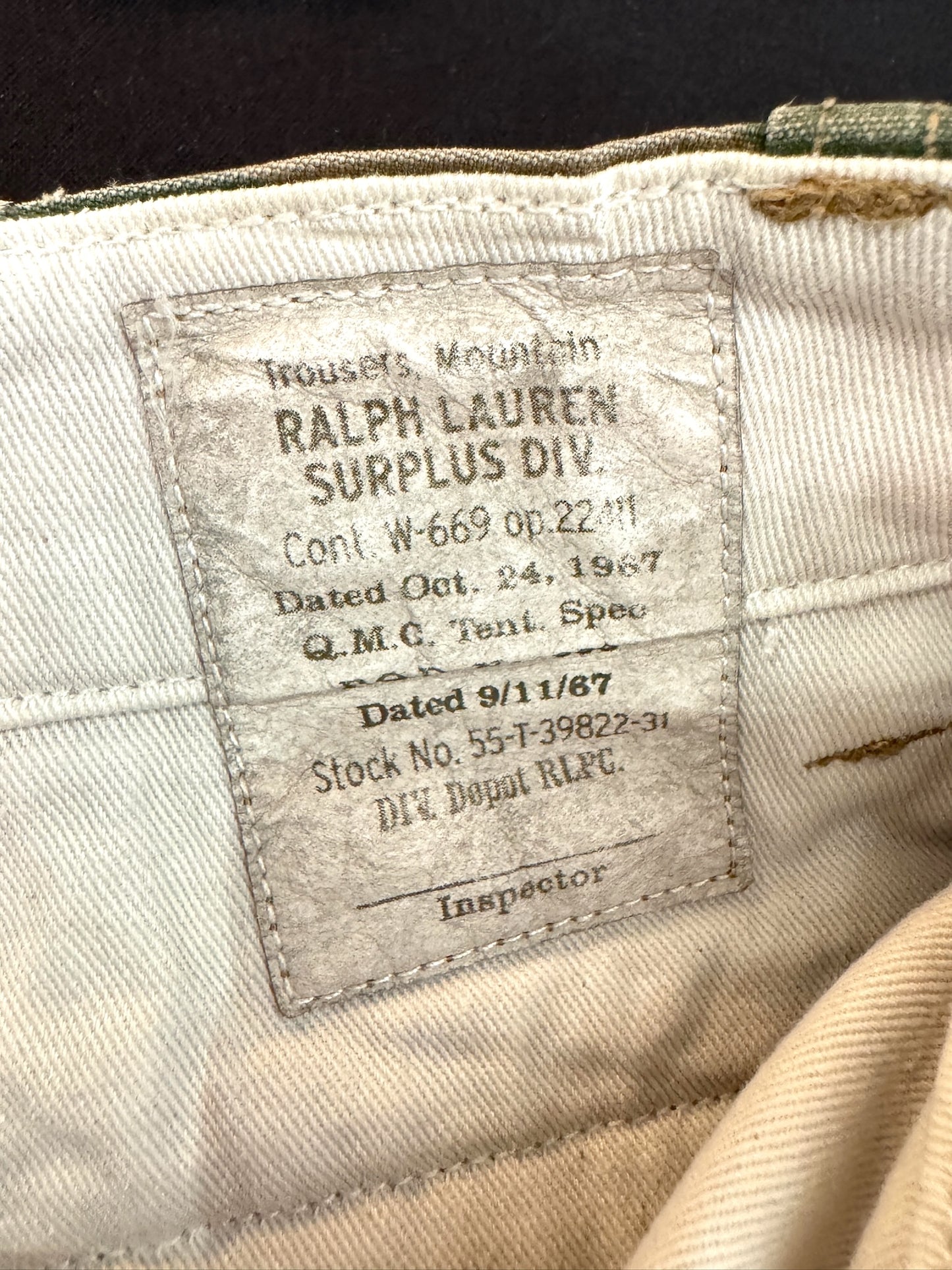 POLO RALPH LAUREN "TROUSERS MOUNTAIN" CARGO SHORTS  SZ: 31
