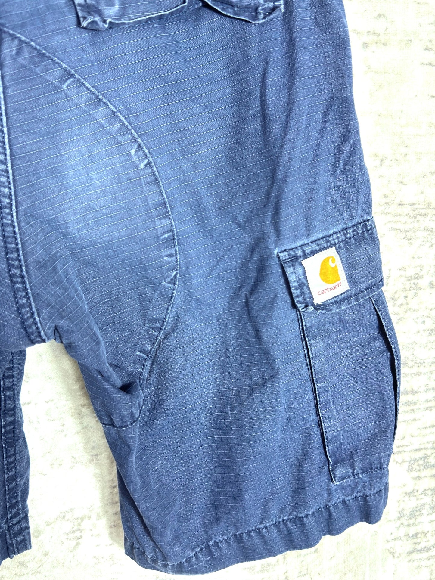 CARHARTT AVIATION CARGO BERMUDA SHORTS  SZ: 30