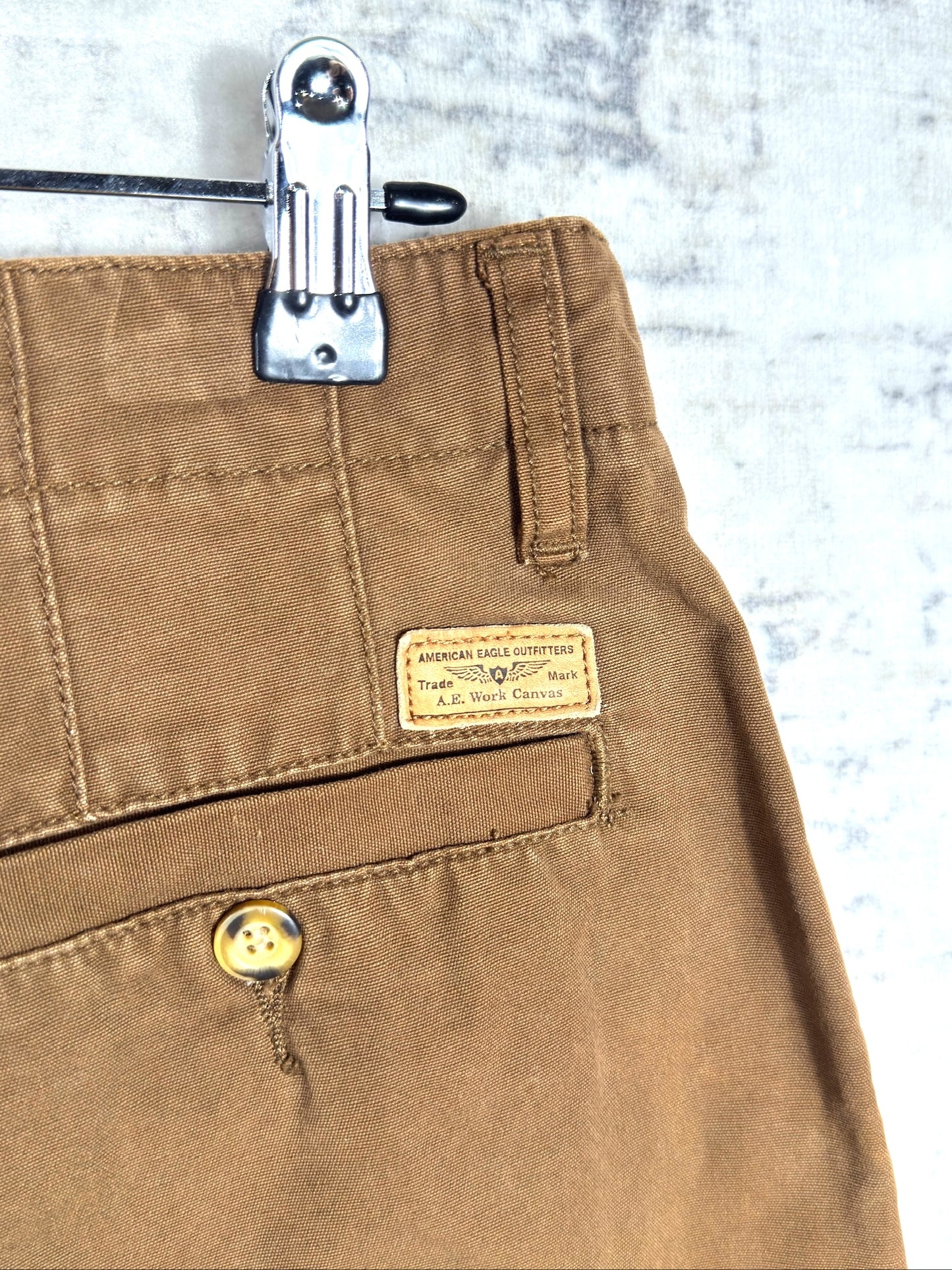 VINTAGE 90s AMERICAN EAGLE OUTFITTERS CHINO BERMUDA SHORTS  SZ: 29