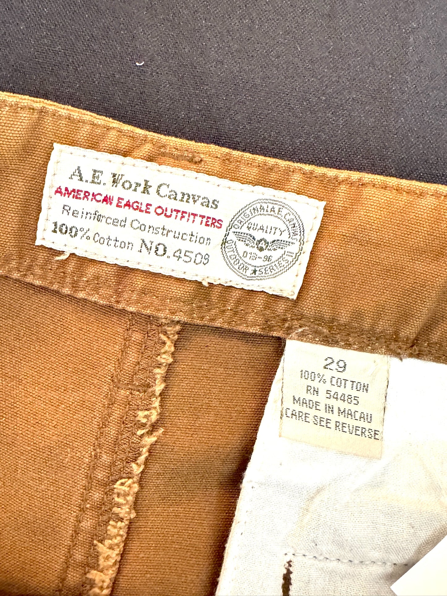 VINTAGE 90s AMERICAN EAGLE OUTFITTERS CHINO BERMUDA SHORTS  SZ: 29