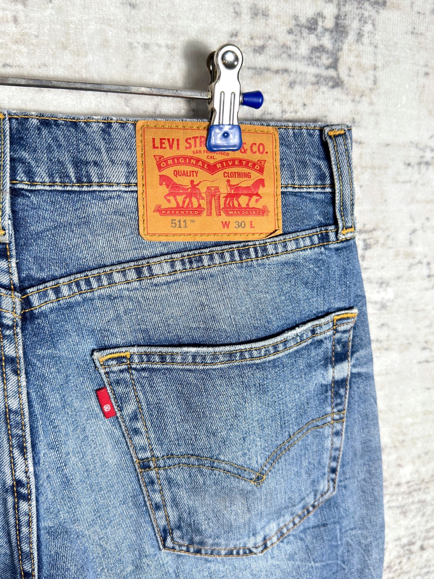 LEVI'S 511 "SLIM" DENIM SHORTS Sz: 30