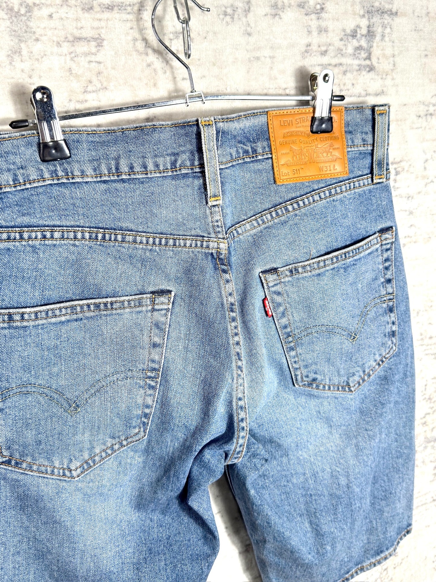 LEVI'S 511 "SLIM" BLACK SHORTS Sz: 31