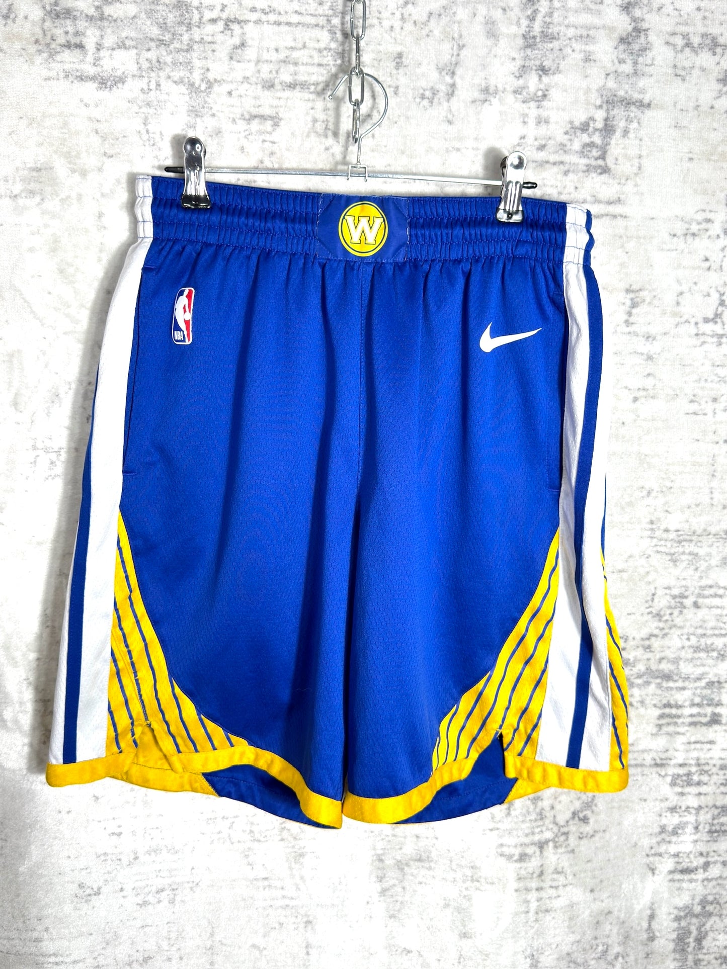 NIKE 2017-18 GOLDEN STATES WARRIORS SHORTS Sz: 34