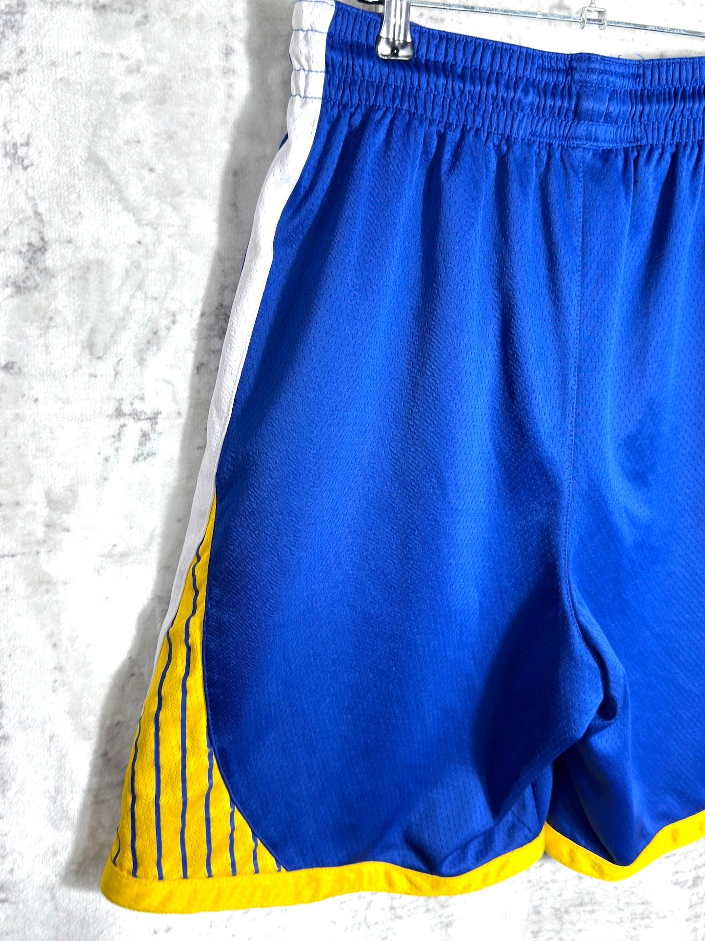 NIKE 2017-18 GOLDEN STATES WARRIORS SHORTS Sz: 34
