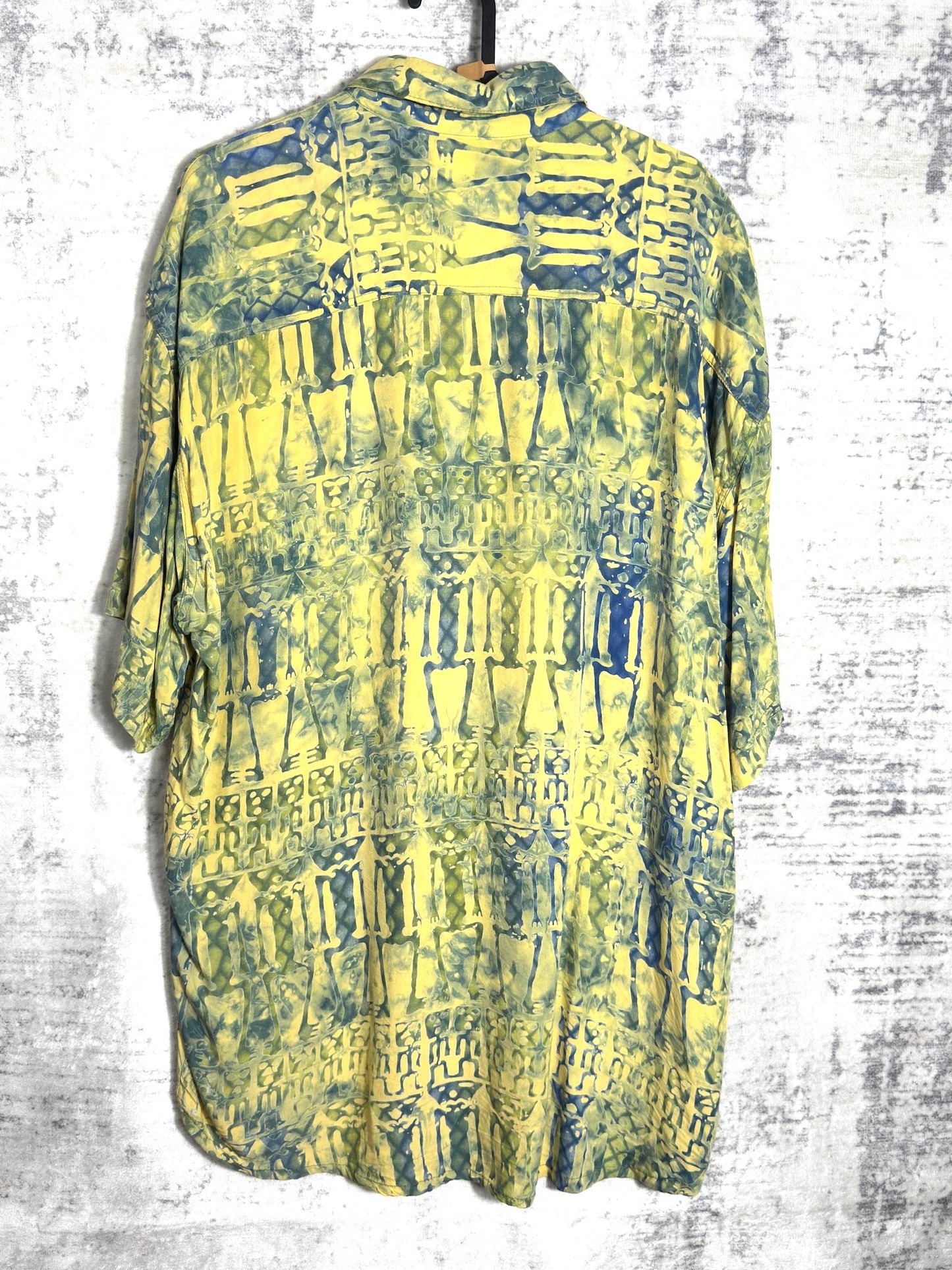 VINTAGE 90s MUTIARA ART BALI "TIE DIE" SHORT SLEEVES SHIRT SZ: L