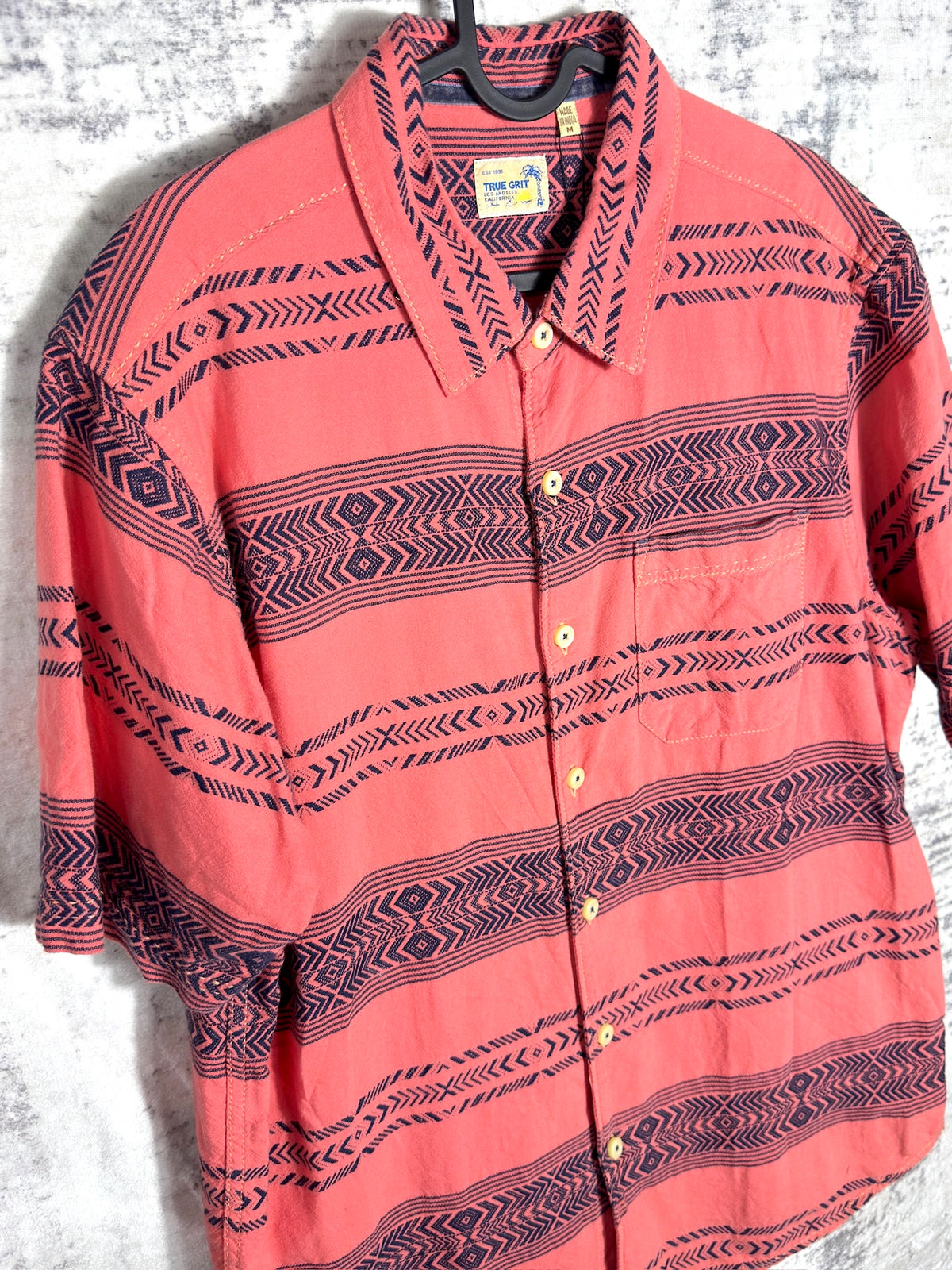 Y2K TRUE GRIT "AZTEK" SHORT SLEEVES SHIRT SZ: M