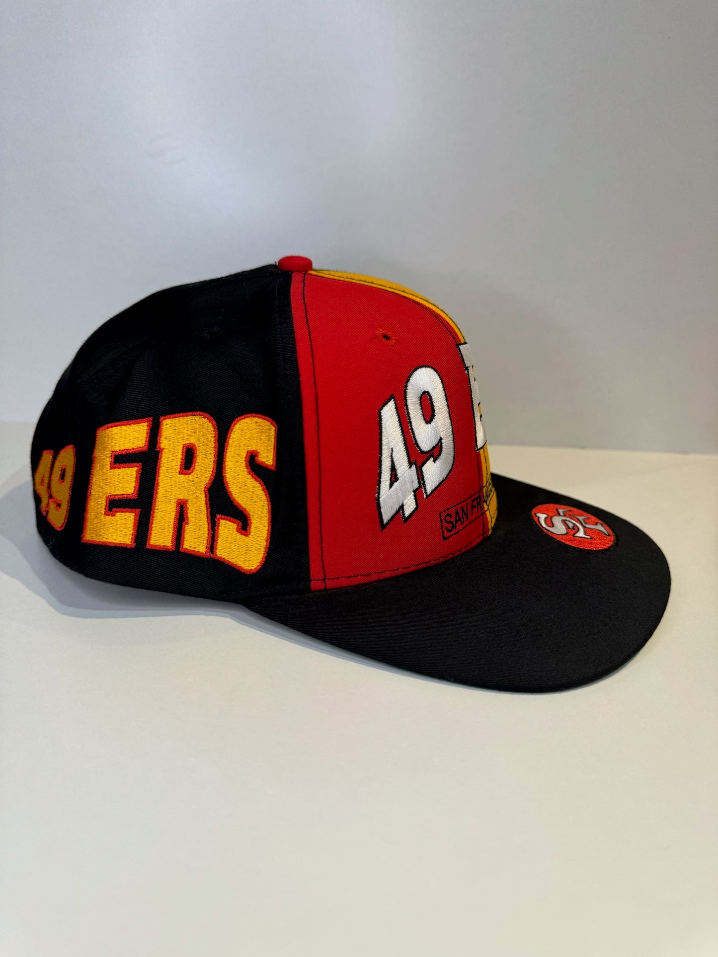 "DS" VINTAGE 1994 SAN FRANCISCO 49ERS AMCAP SNAPBACK CAP HAT
