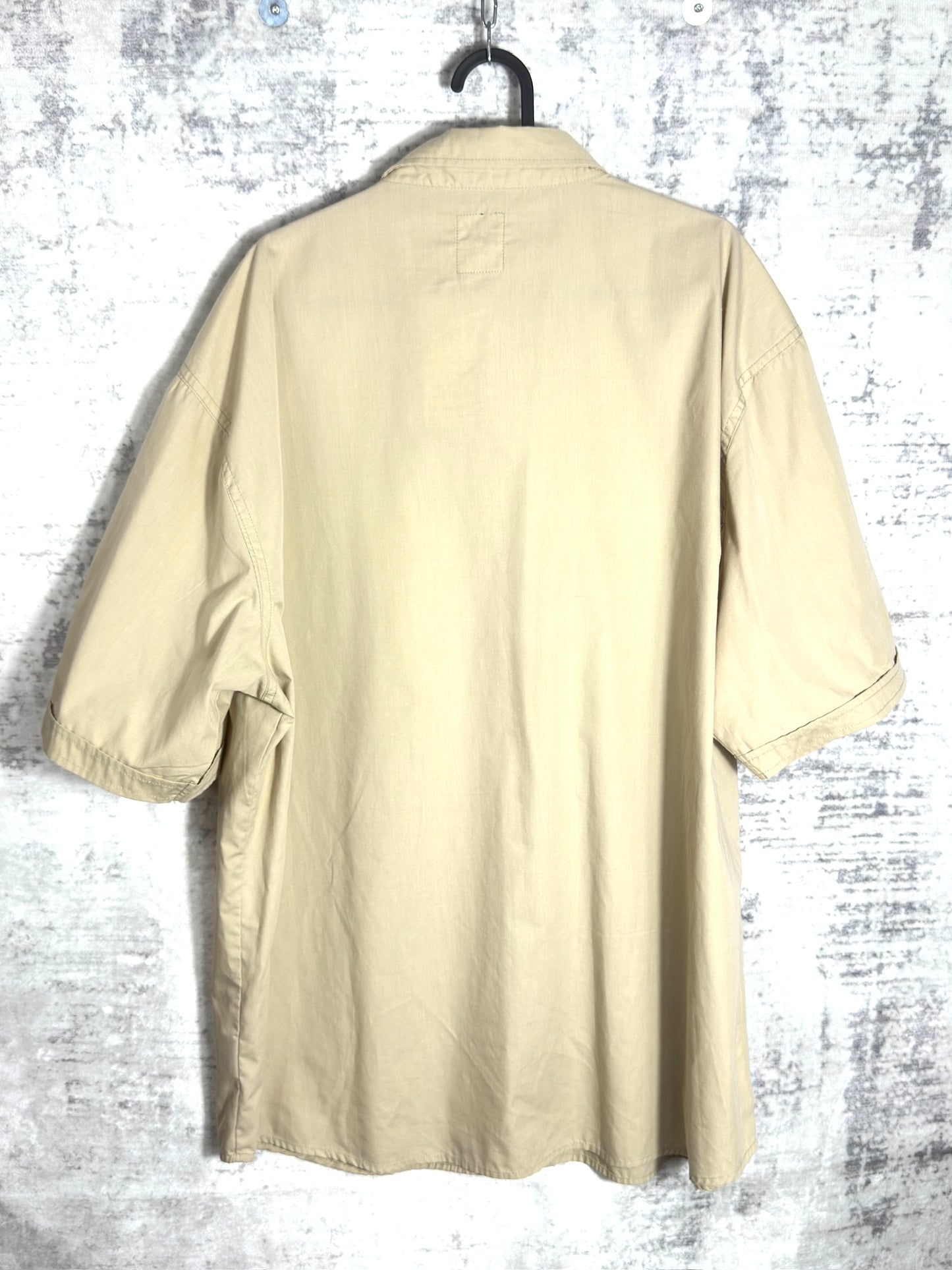Y2K ENYCE SHORT SLEEVES SHIRT SZ: 3XL