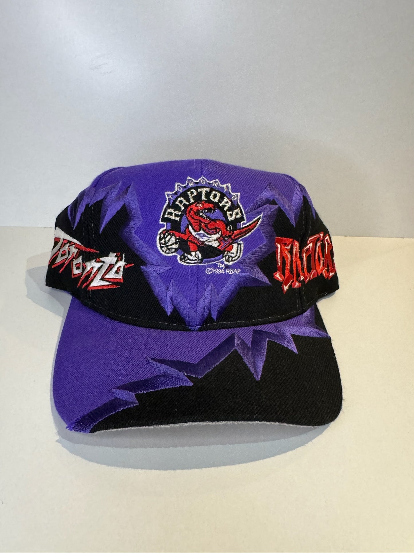 VINTAGE 1994 TORONTO RAPTORS DREW PEARSON JAGGED GRAFFITI SNAPBACK CAP HAT