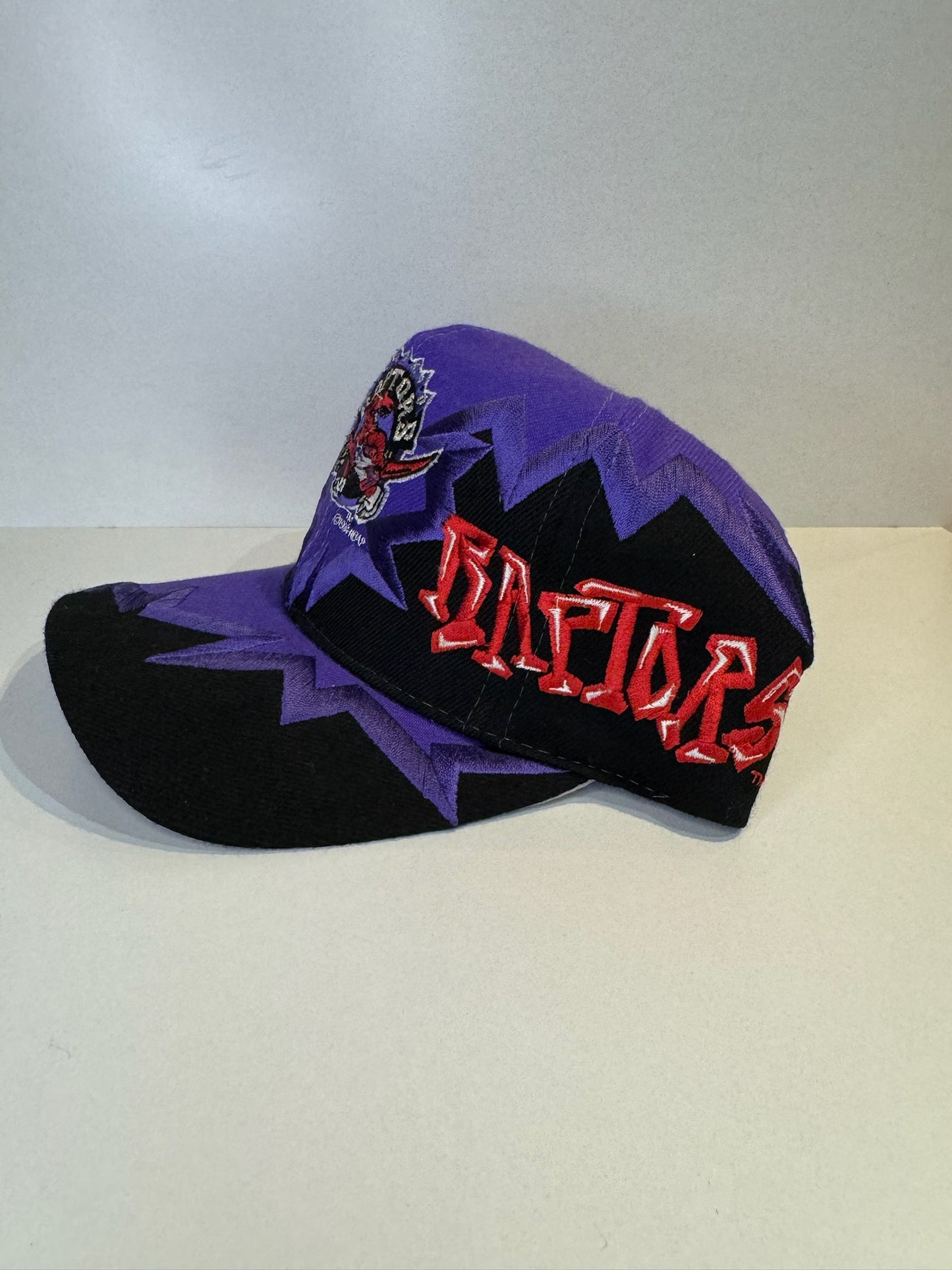 VINTAGE 1994 TORONTO RAPTORS DREW PEARSON JAGGED GRAFFITI SNAPBACK CAP HAT