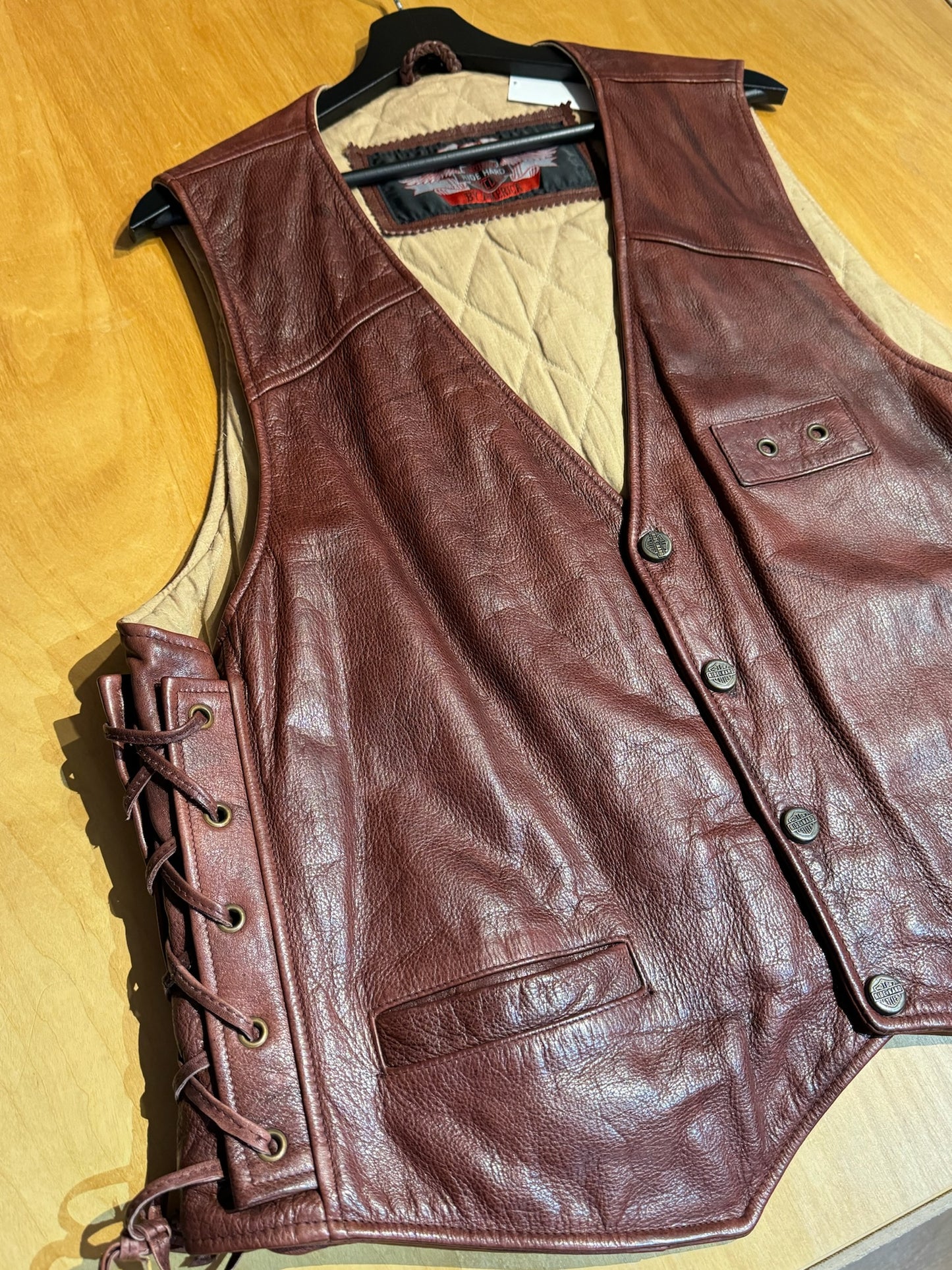 VINTAGE RIDE HARD MOTORCYCLE BY AMERICA VEST SZ: L