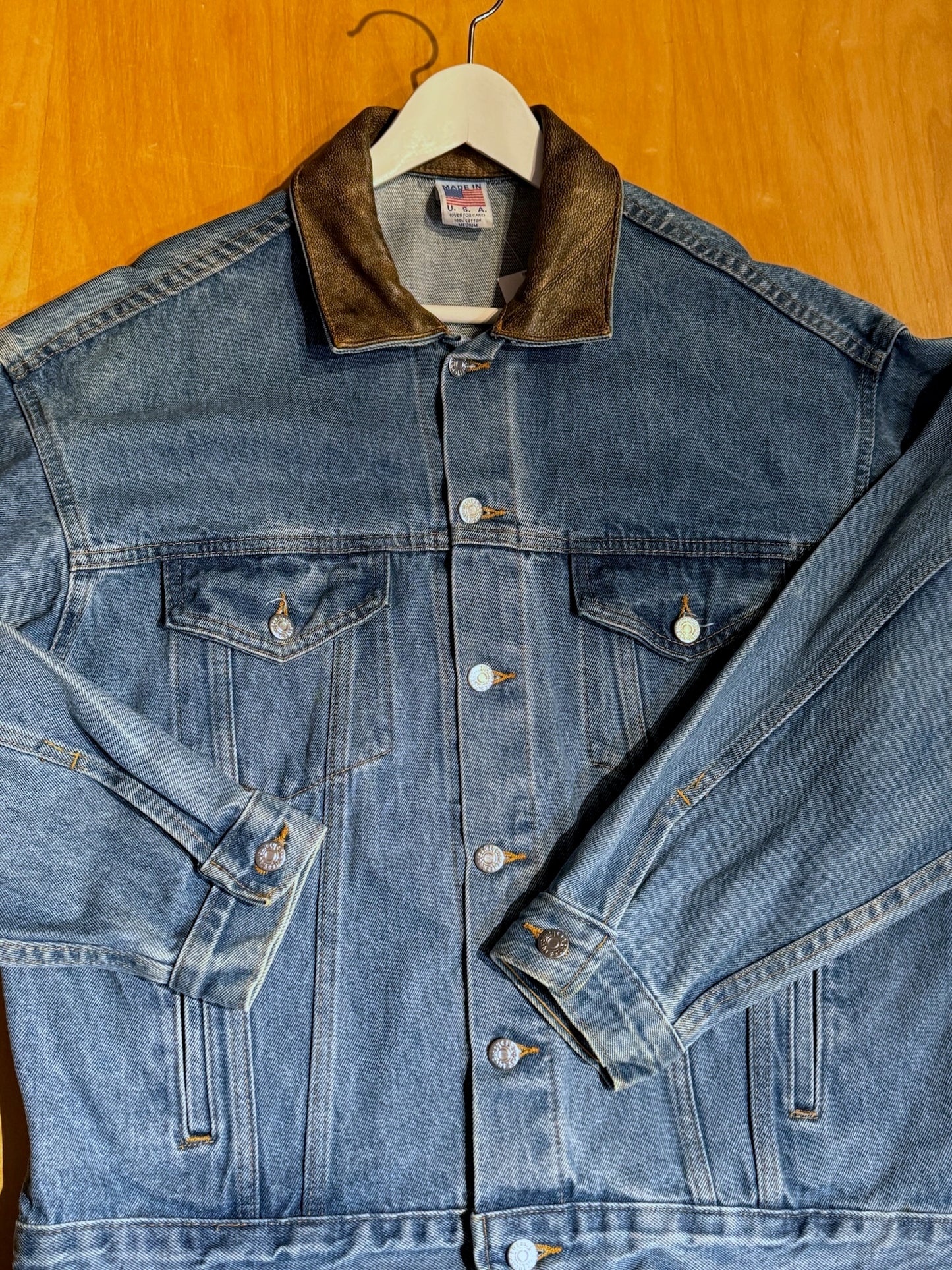 VINTAGE LEGENDS CORNER "NASHVILLE" DENIM JACKET SZ: M