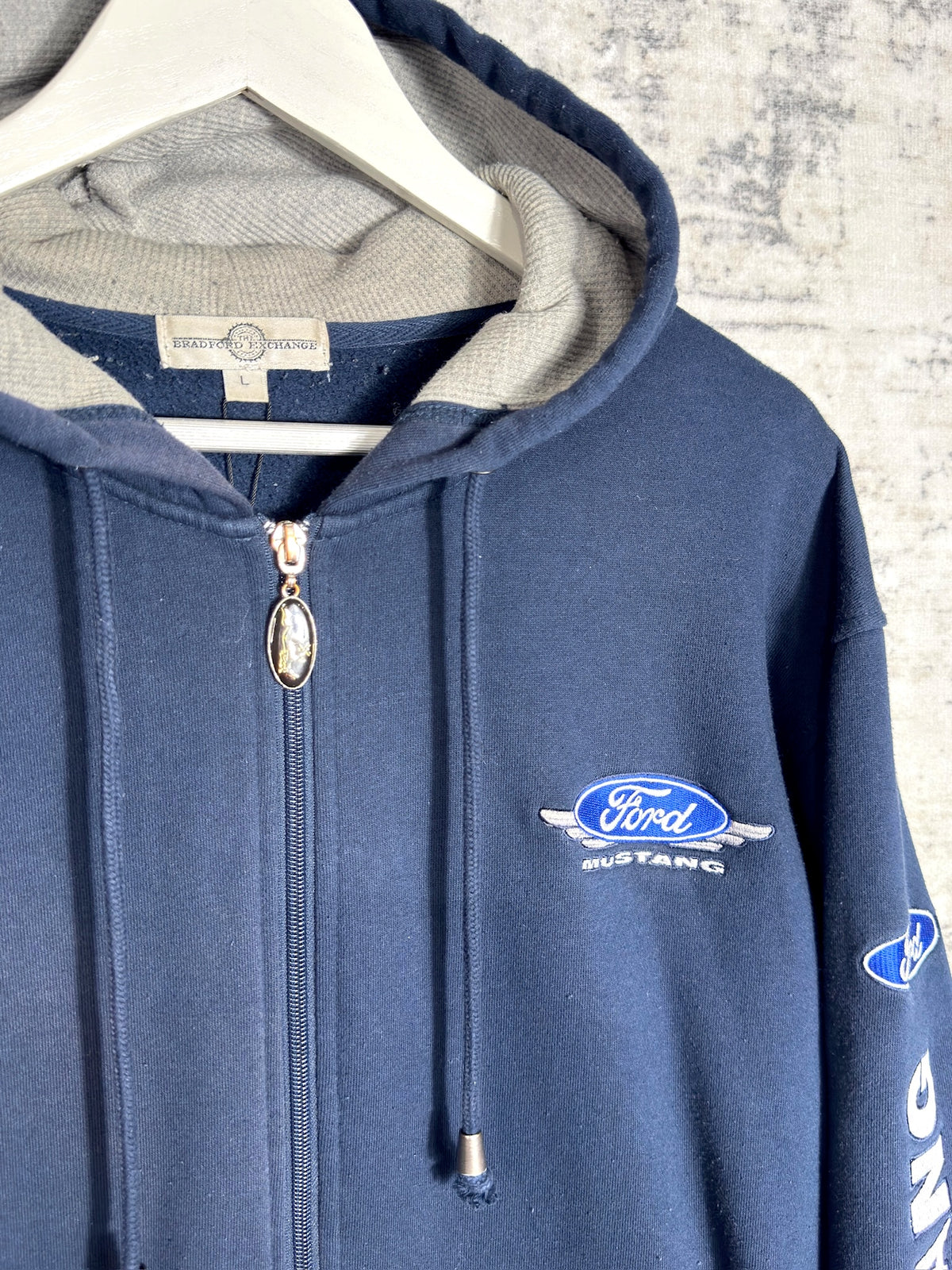 FORD MUSTANG BY THE BRADFORD EXCHANGE HOODIE ZIP UP Sz: L