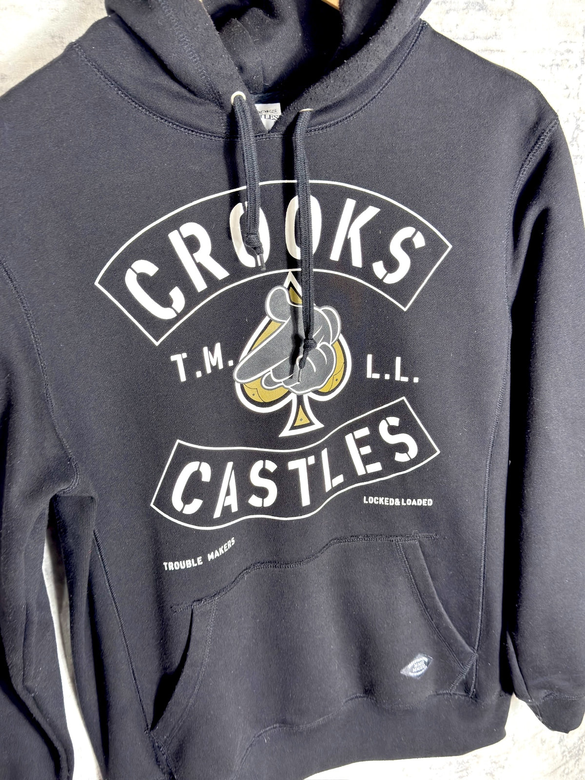 CROOKS & CASTLES “TROUBLE MAKERS / LOCKED & LOADED” HOODIE Sz: M