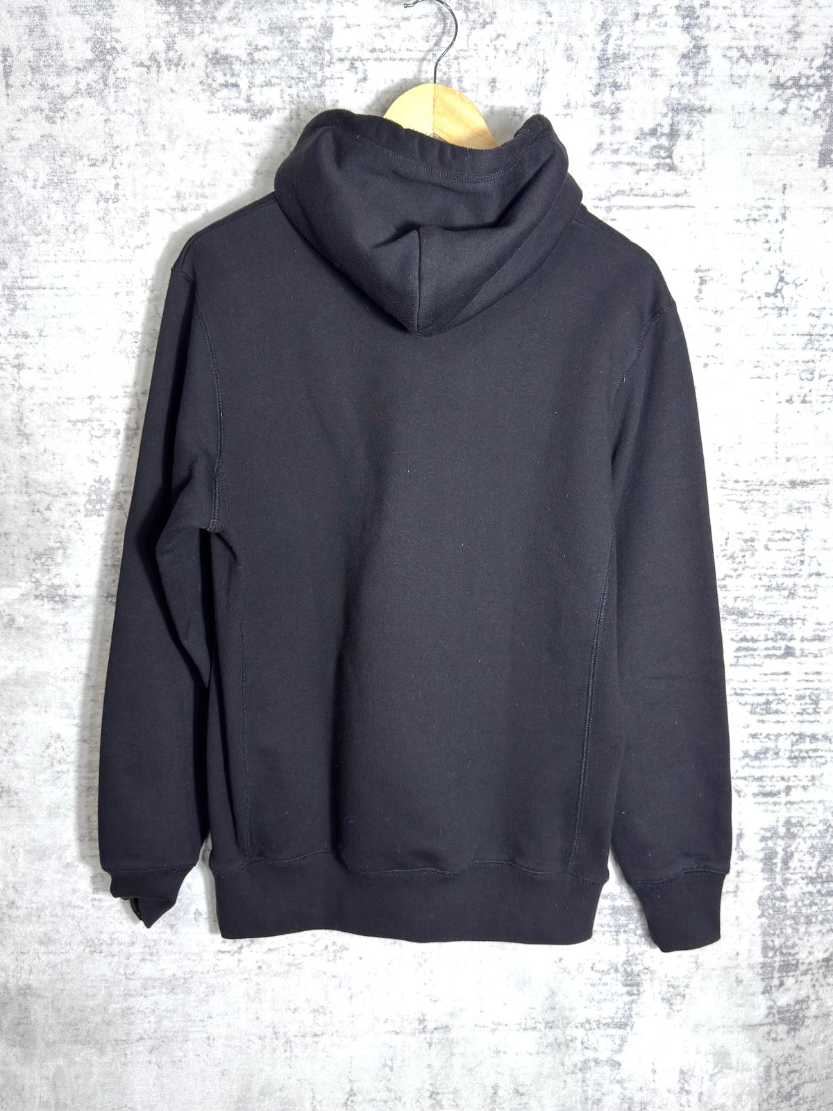 CROOKS & CASTLES “TROUBLE MAKERS / LOCKED & LOADED” HOODIE Sz: M